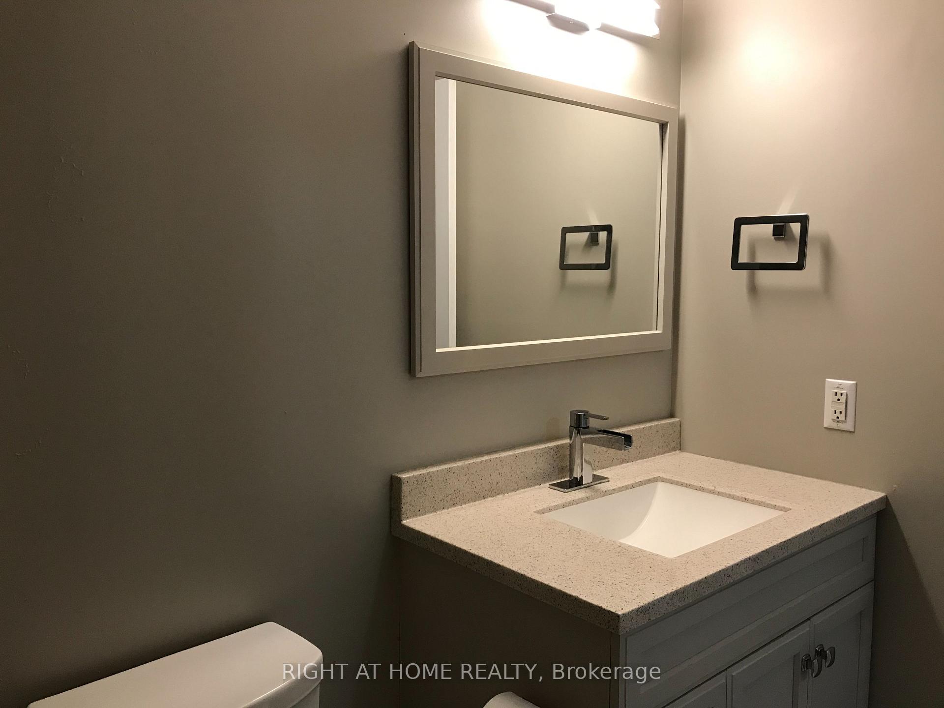 Photo 36 of 455 Levanna Lane, Oakville, River Oaks — HOMEH
