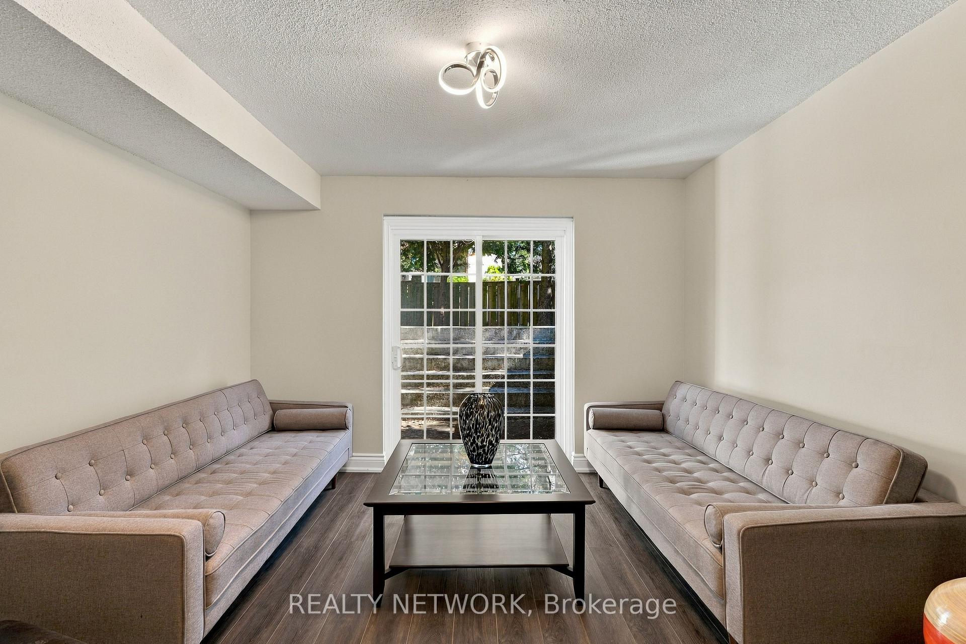 Photo 31 of 2390 Sinclair Circle, Burlington, Brant Hills — HOMEH