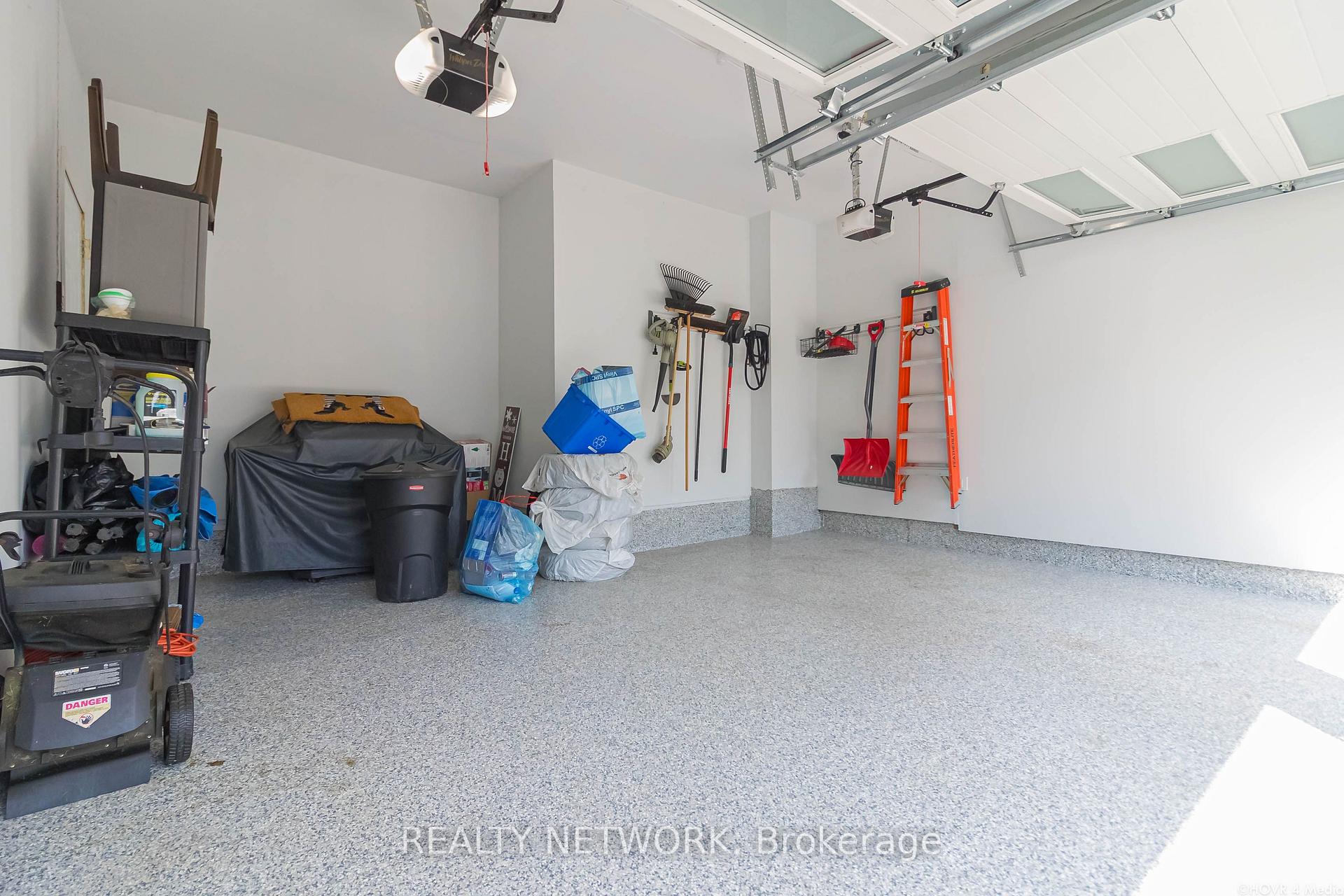 Photo 47 of 2390 Sinclair Circle, Burlington, Brant Hills — HOMEH