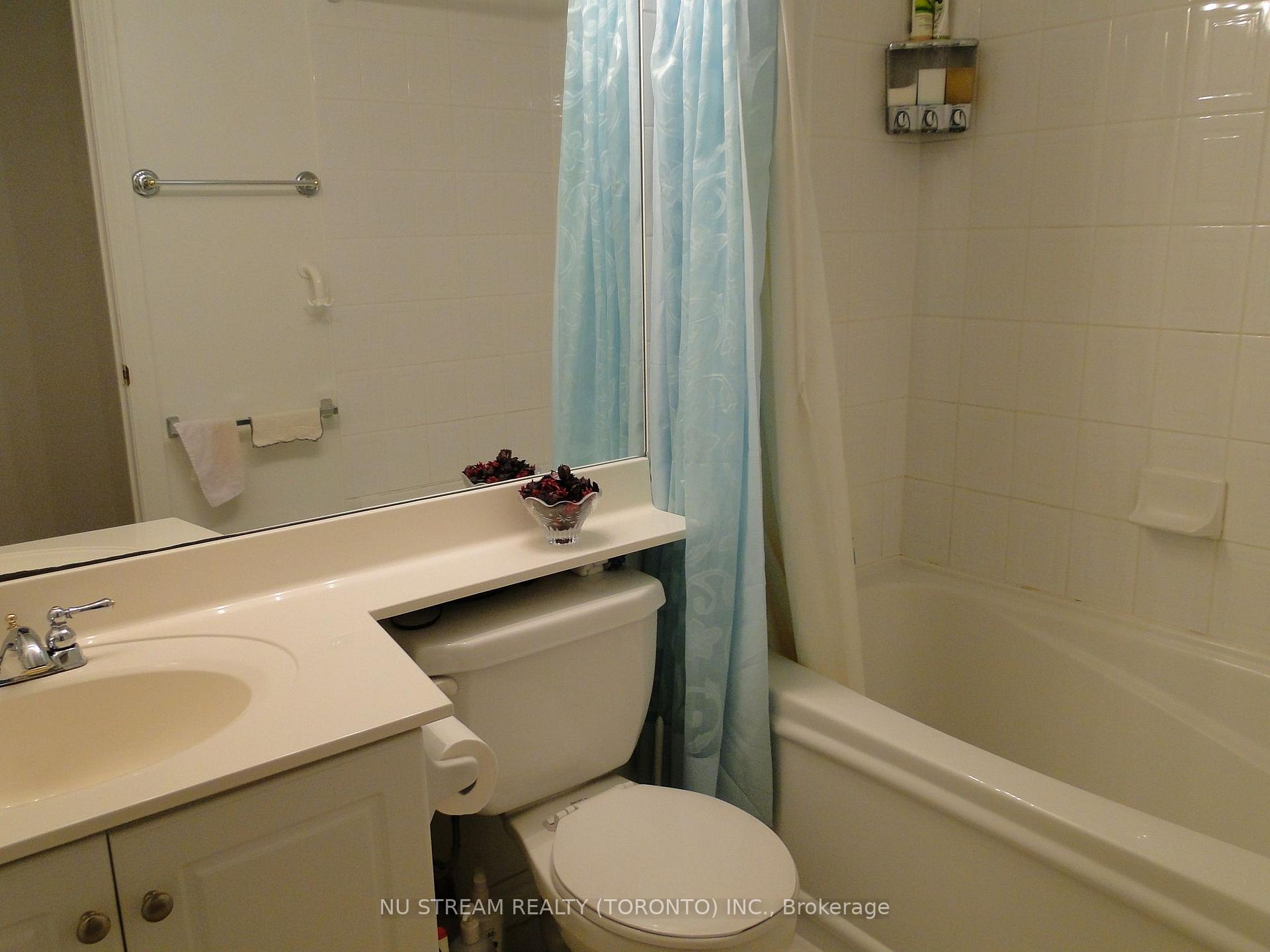Photo 6 of Unit 315, 28 William carson Crescent, North York, St. Andrew-Windfields — HOMEH