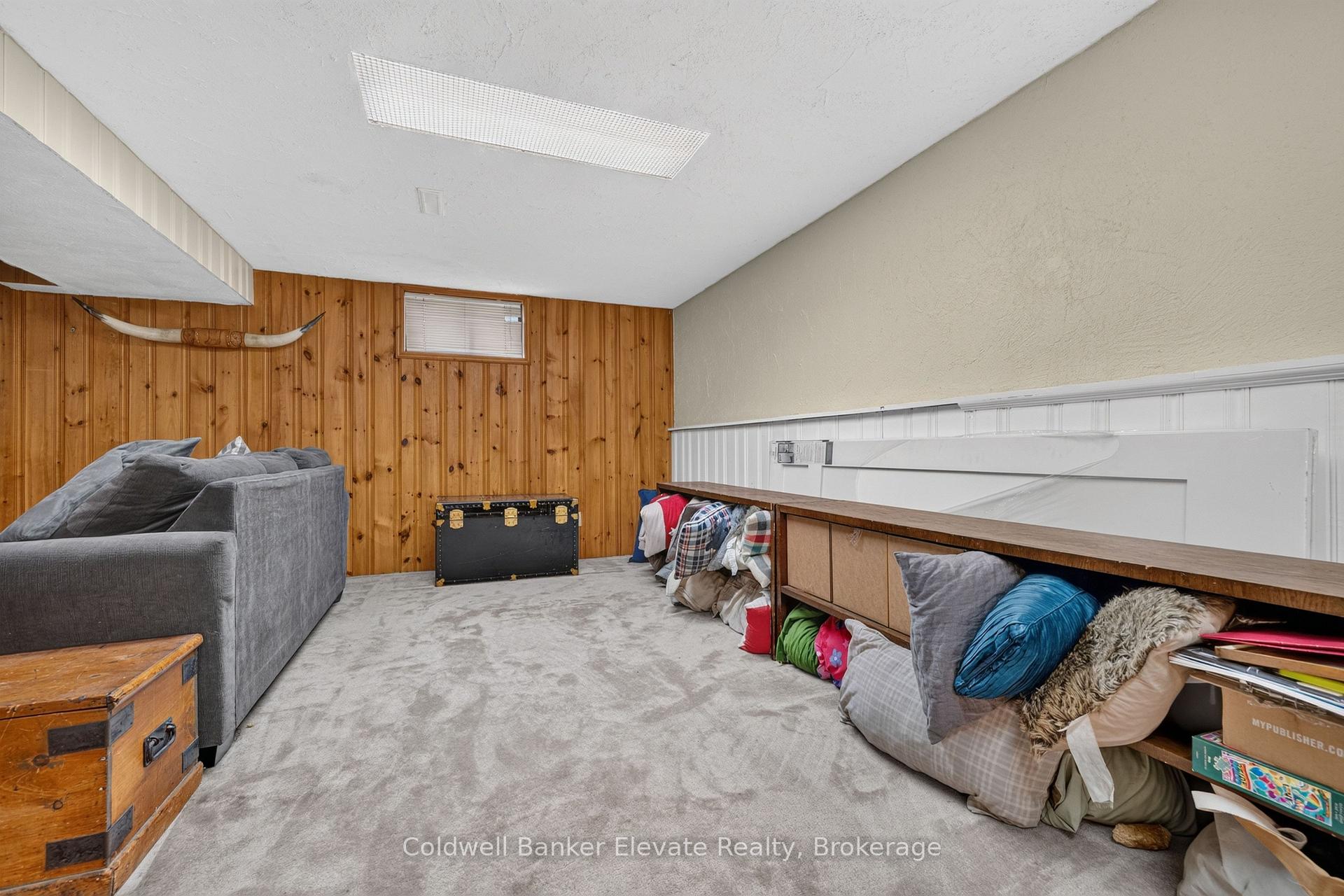 Photo 31 of 32 Chelvin Drive, Halton Hills, Georgetown — HOMEH