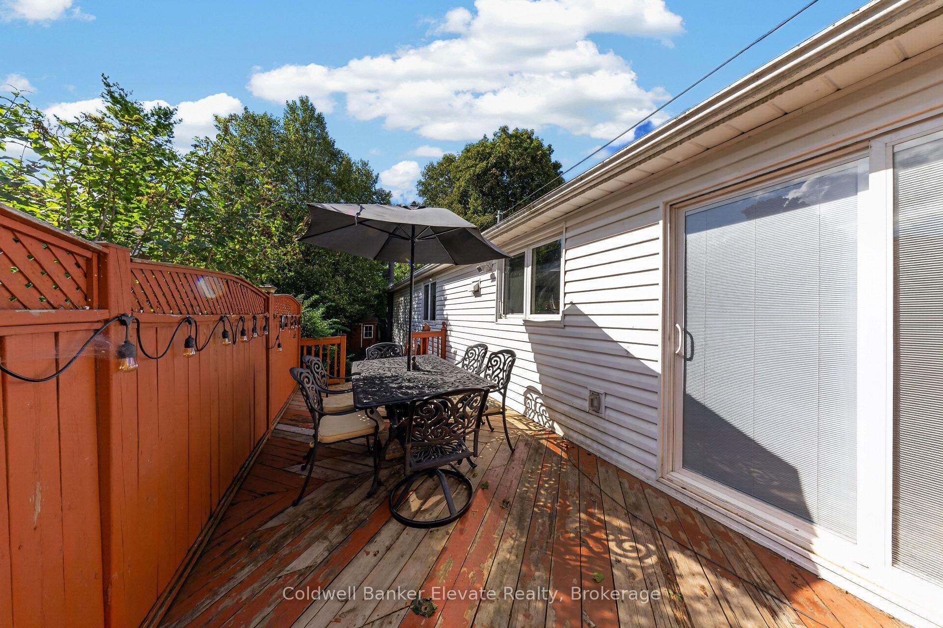 Photo 42 of 32 Chelvin Drive, Halton Hills, Georgetown — HOMEH