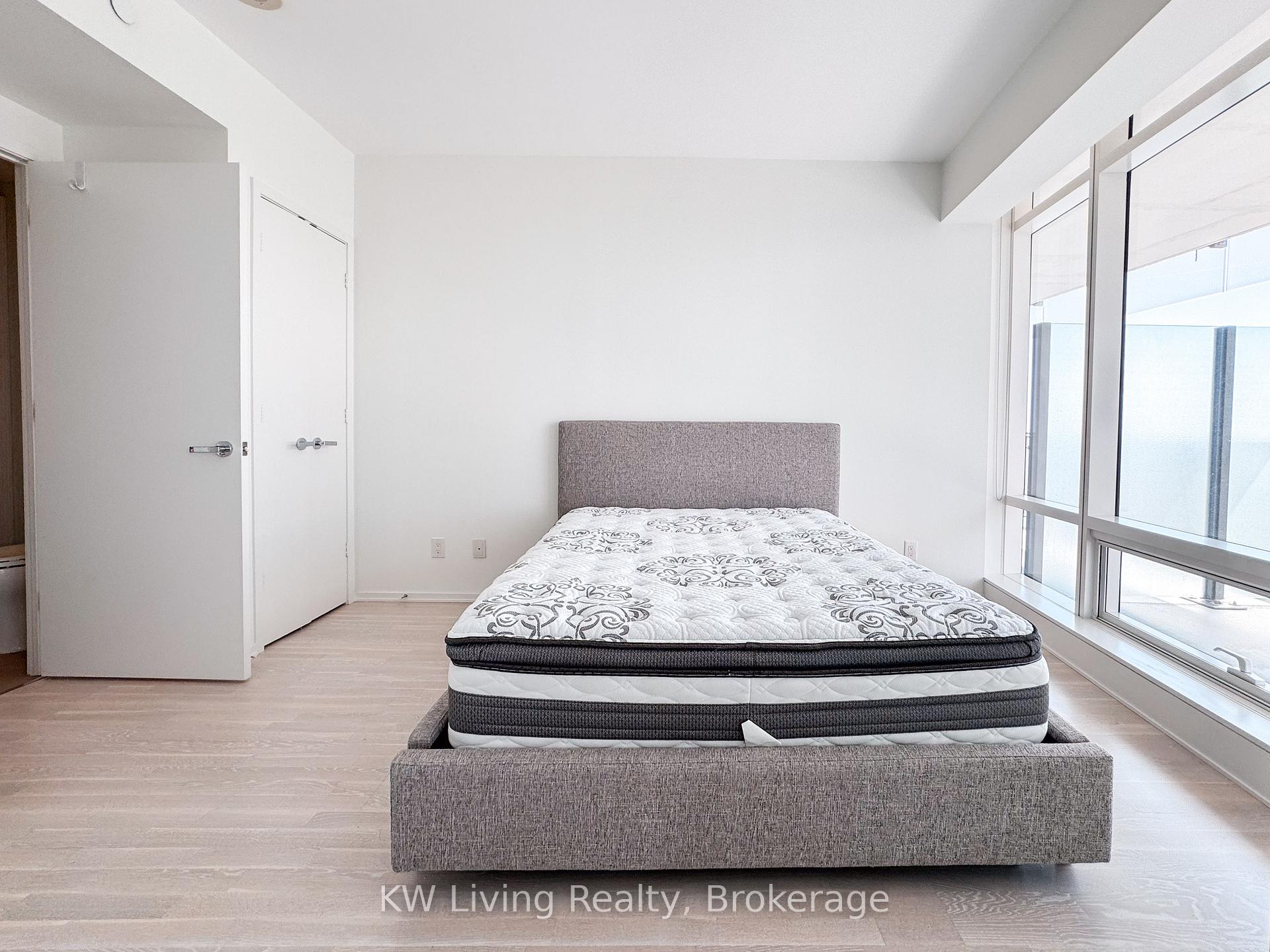 Photo 7 of Unit 6107, 1 Bloor Street E, Toronto, Church-Yonge Corridor — HOMEH