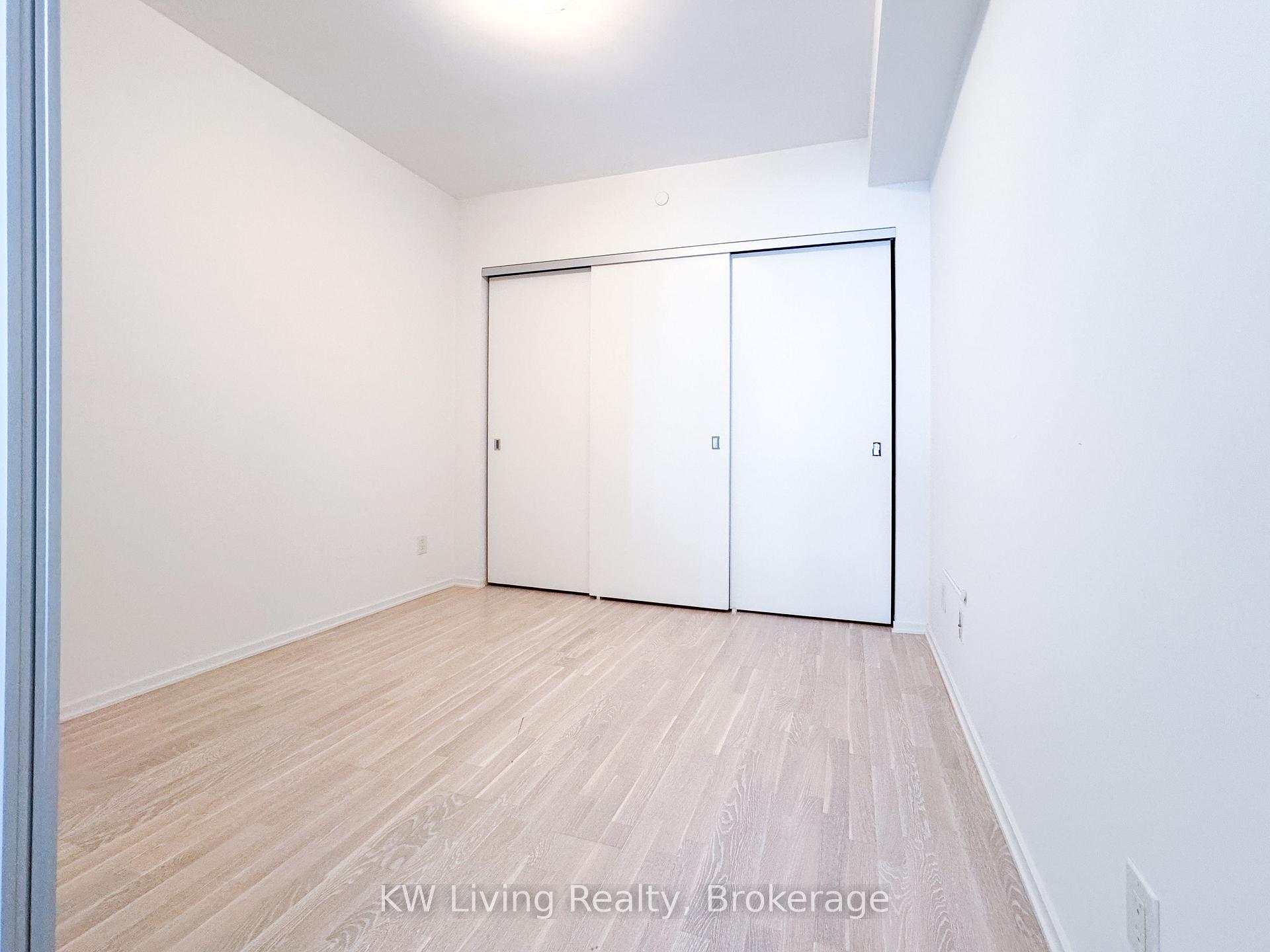 Photo 9 of Unit 6107, 1 Bloor Street E, Toronto, Church-Yonge Corridor — HOMEH