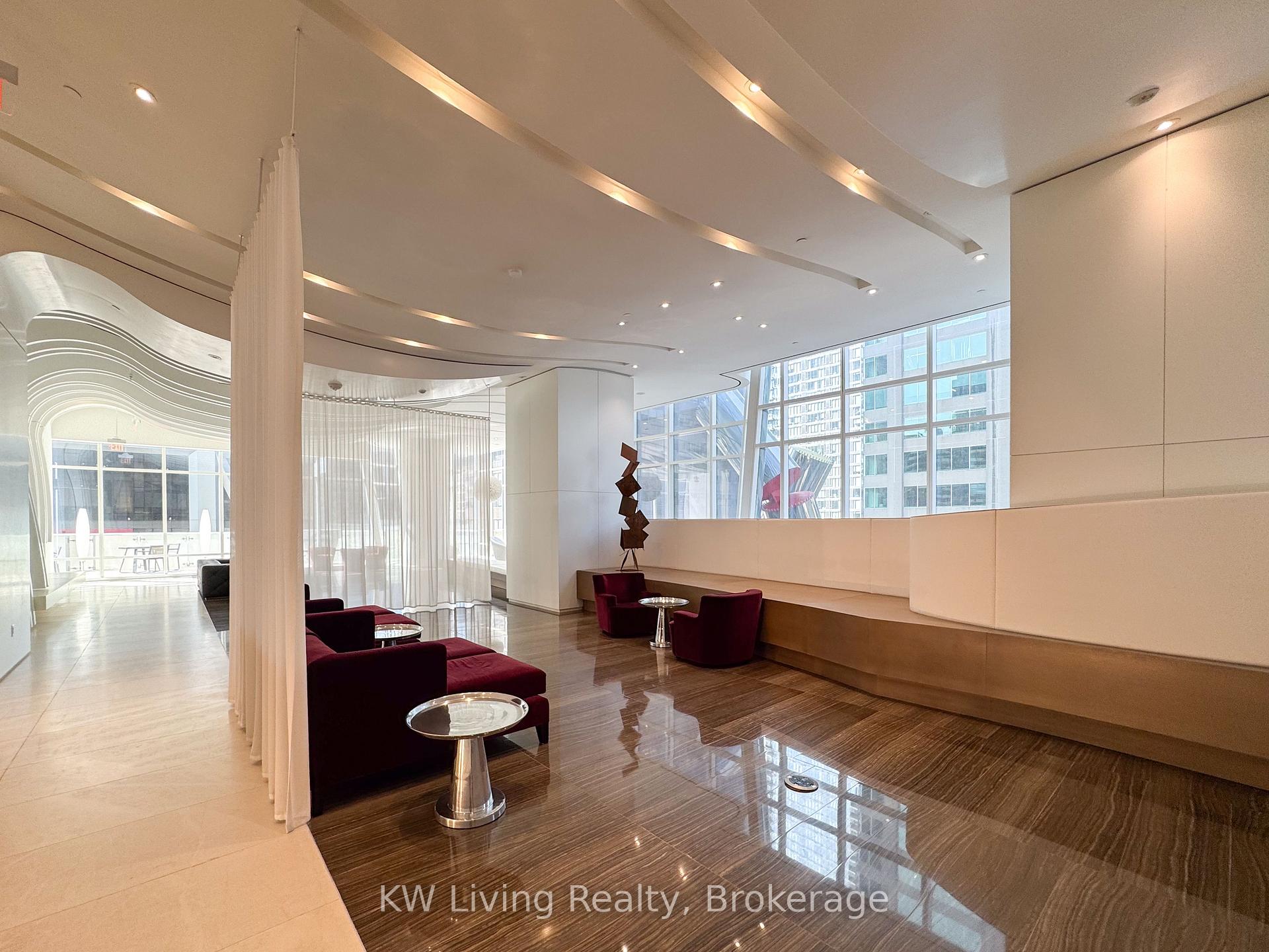 Photo 23 of Unit 6107, 1 Bloor Street E, Toronto, Church-Yonge Corridor — HOMEH