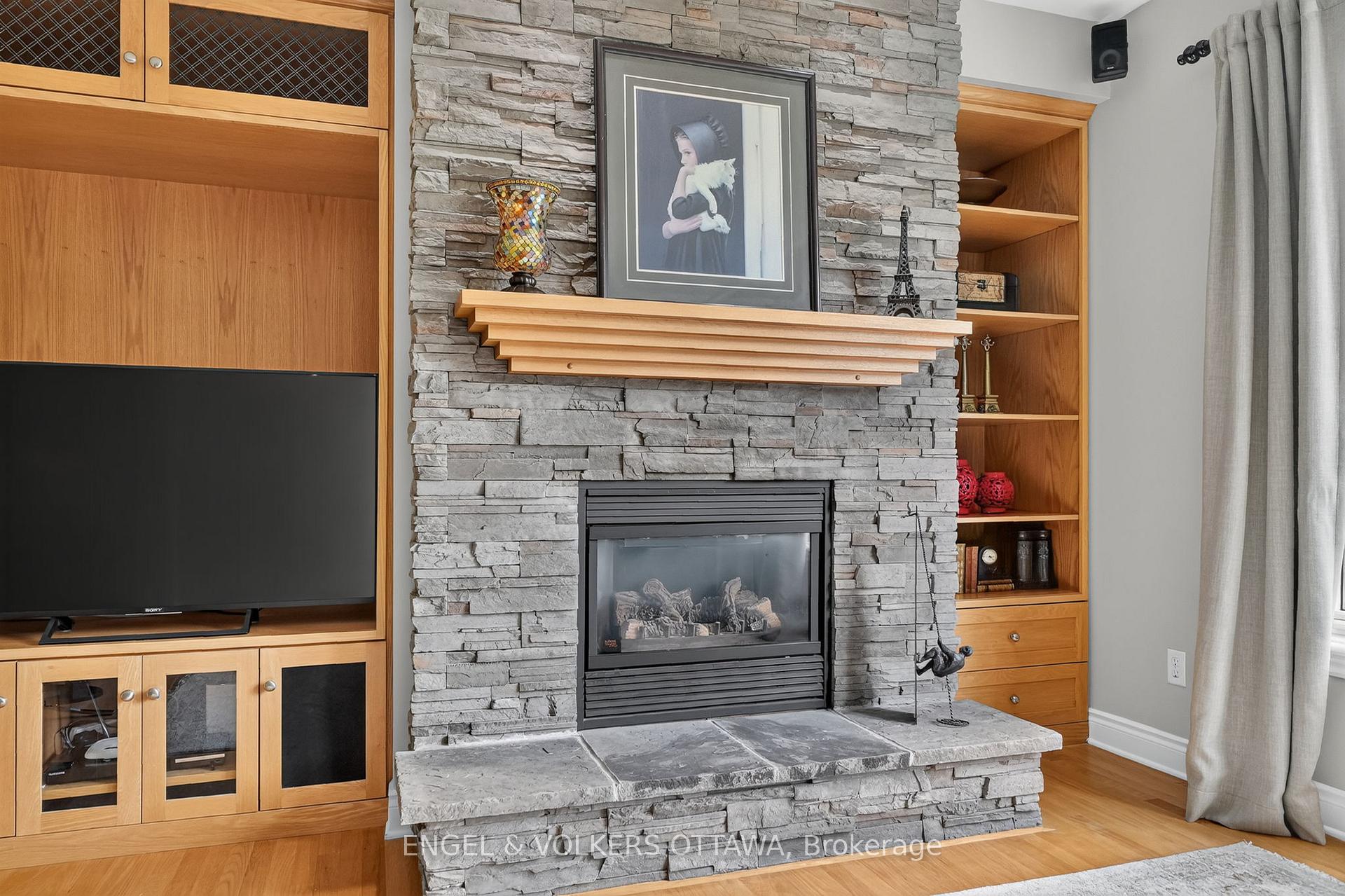 Photo 10 of 1599 Landel Drive, Ottawa, Kanata - Rural Kanata (Central) — HOMEH