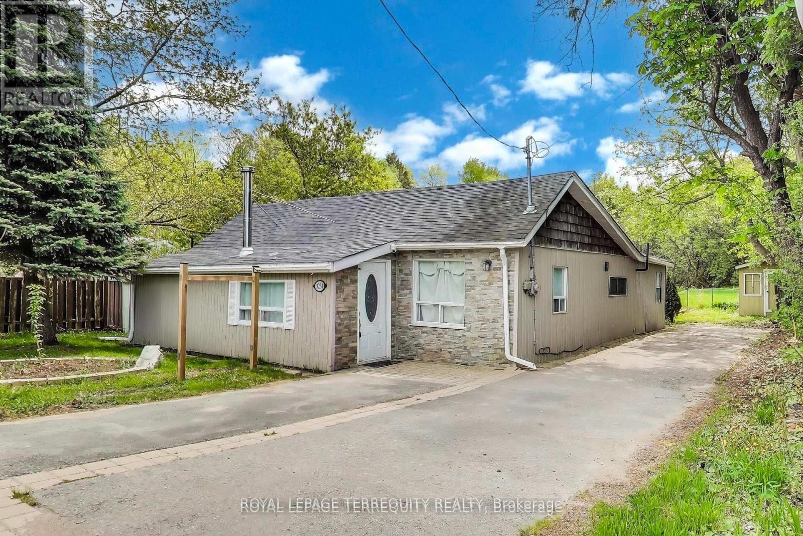 Photo of 3251 Ravenshoe Road
