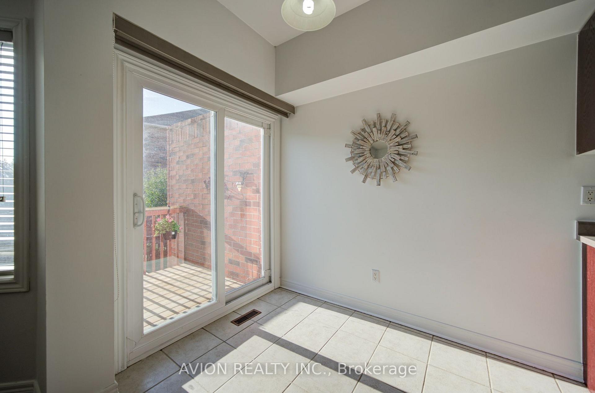 Photo 11 of 82 Kimono Crescent, Richmond Hill, Rouge Woods — HOMEH