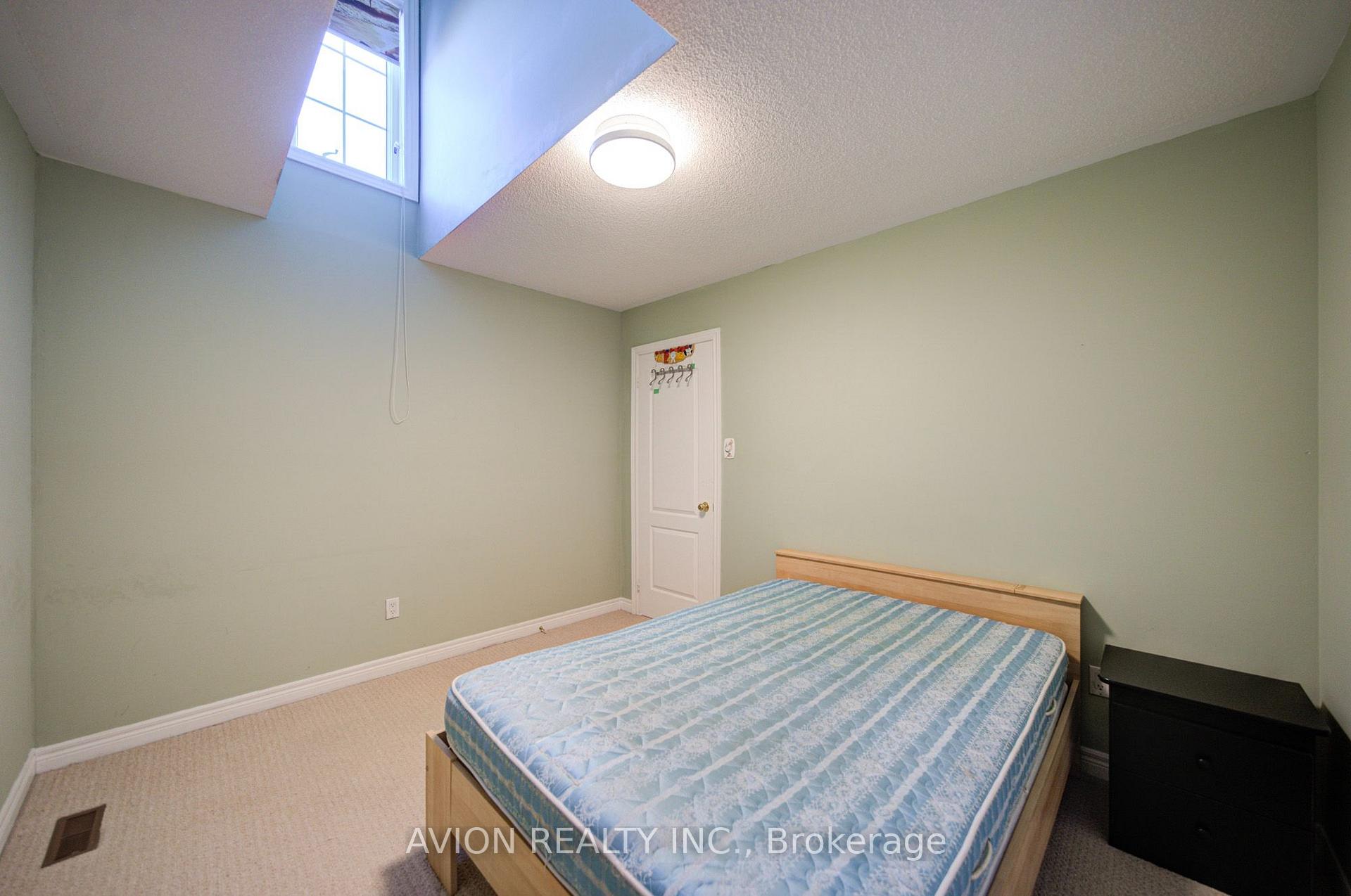 Photo 23 of 82 Kimono Crescent, Richmond Hill, Rouge Woods — HOMEH