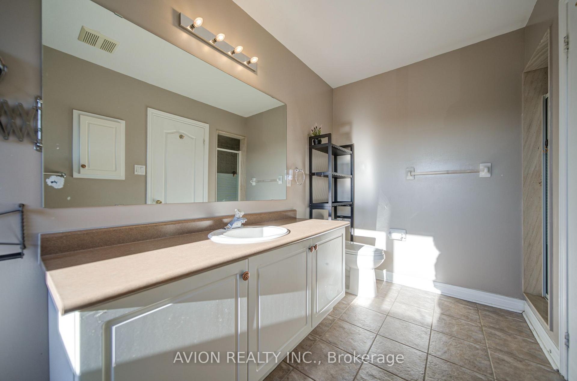 Photo 28 of 82 Kimono Crescent, Richmond Hill, Rouge Woods — HOMEH