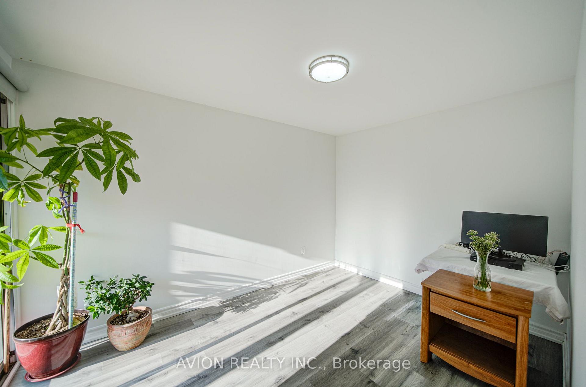 Photo 34 of 82 Kimono Crescent, Richmond Hill, Rouge Woods — HOMEH