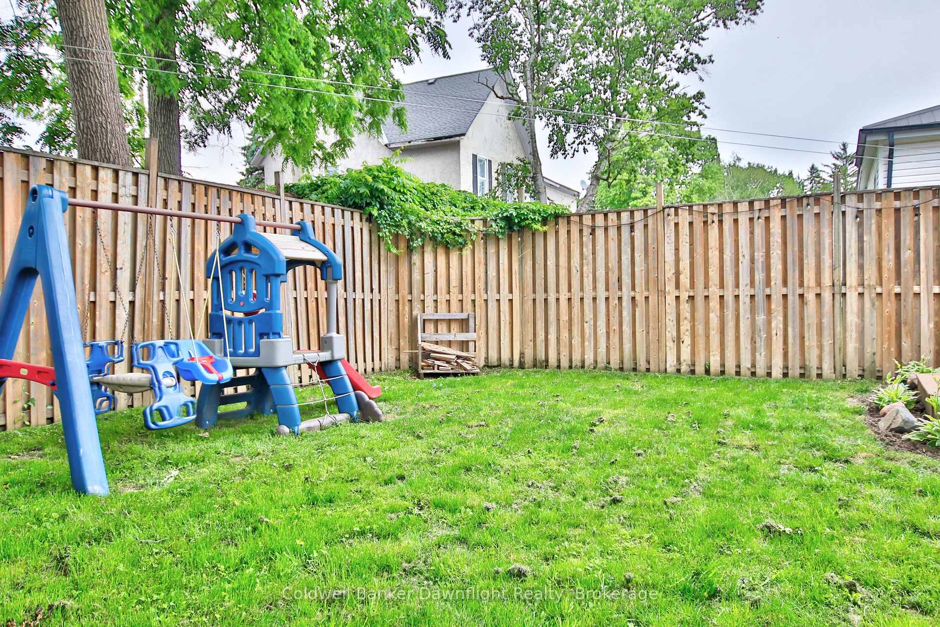Photo 32 of 15 Cutter Street, Central Huron, Clinton — HOMEH
