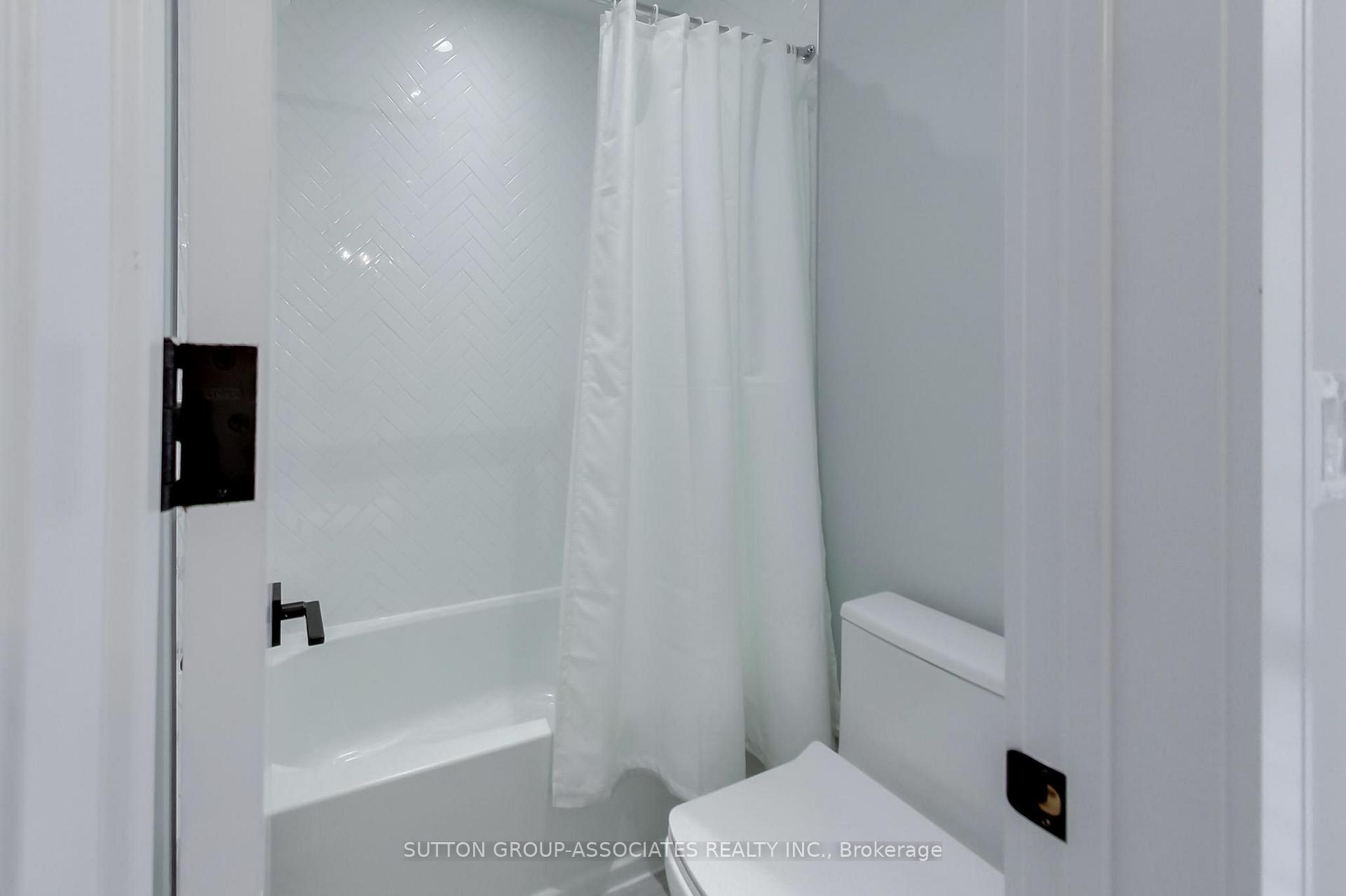 Photo 26 of 670 Winona Drive, Toronto, Humewood-Cedarvale — HOMEH
