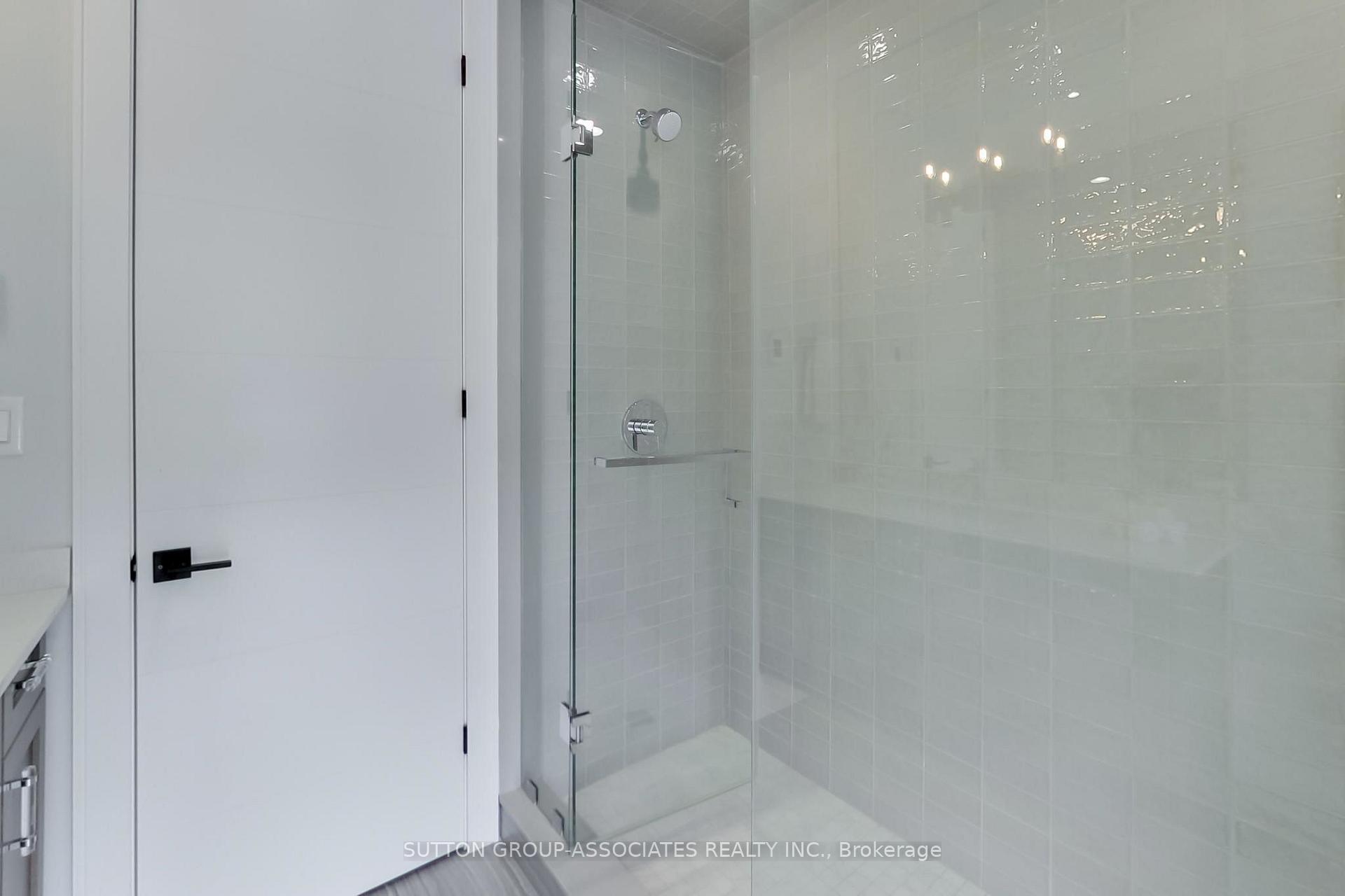 Photo 33 of 670 Winona Drive, Toronto, Humewood-Cedarvale — HOMEH