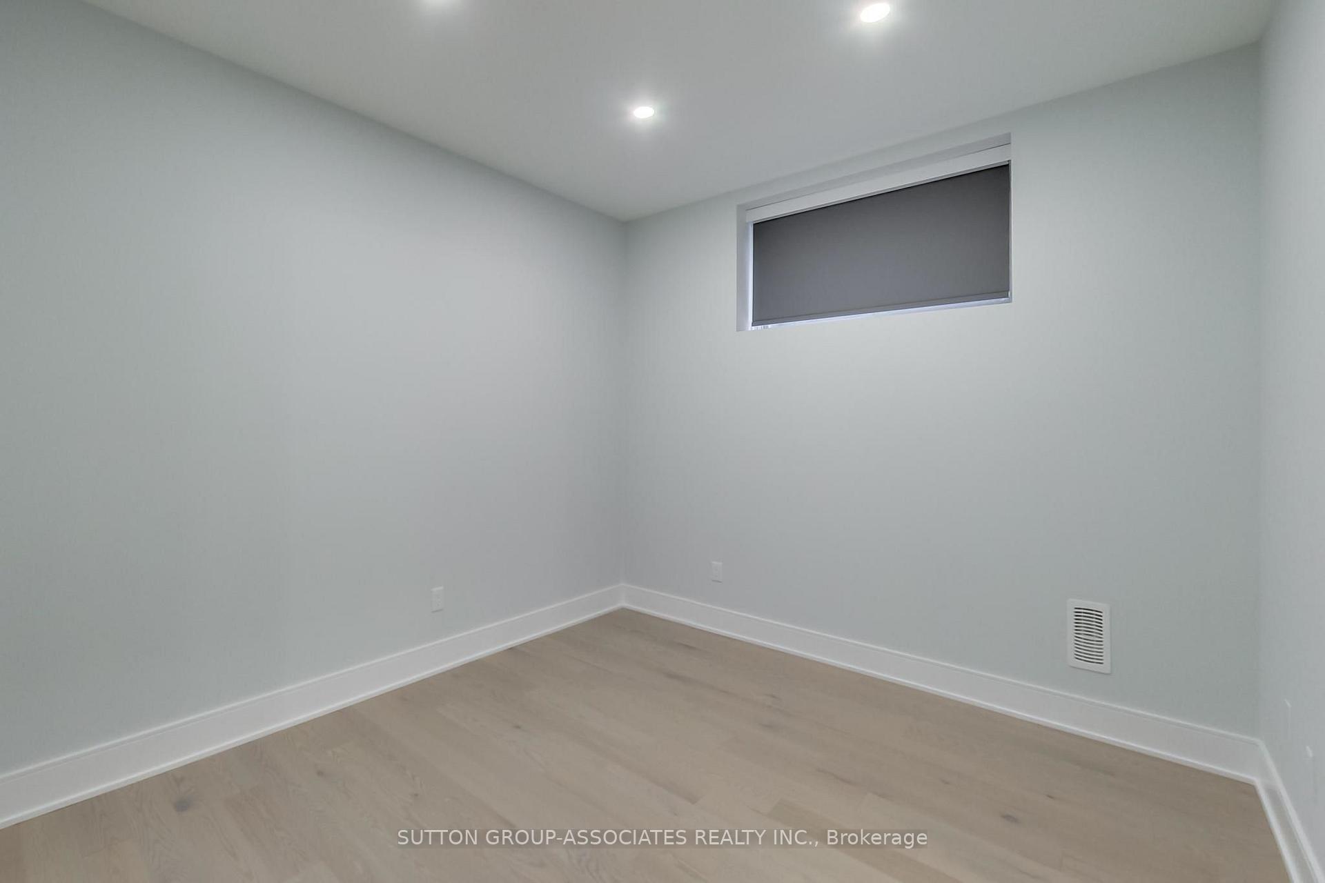 Photo 36 of 670 Winona Drive, Toronto, Humewood-Cedarvale — HOMEH
