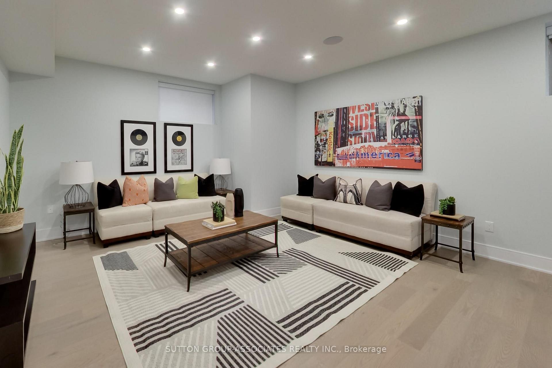 Photo 39 of 670 Winona Drive, Toronto, Humewood-Cedarvale — HOMEH