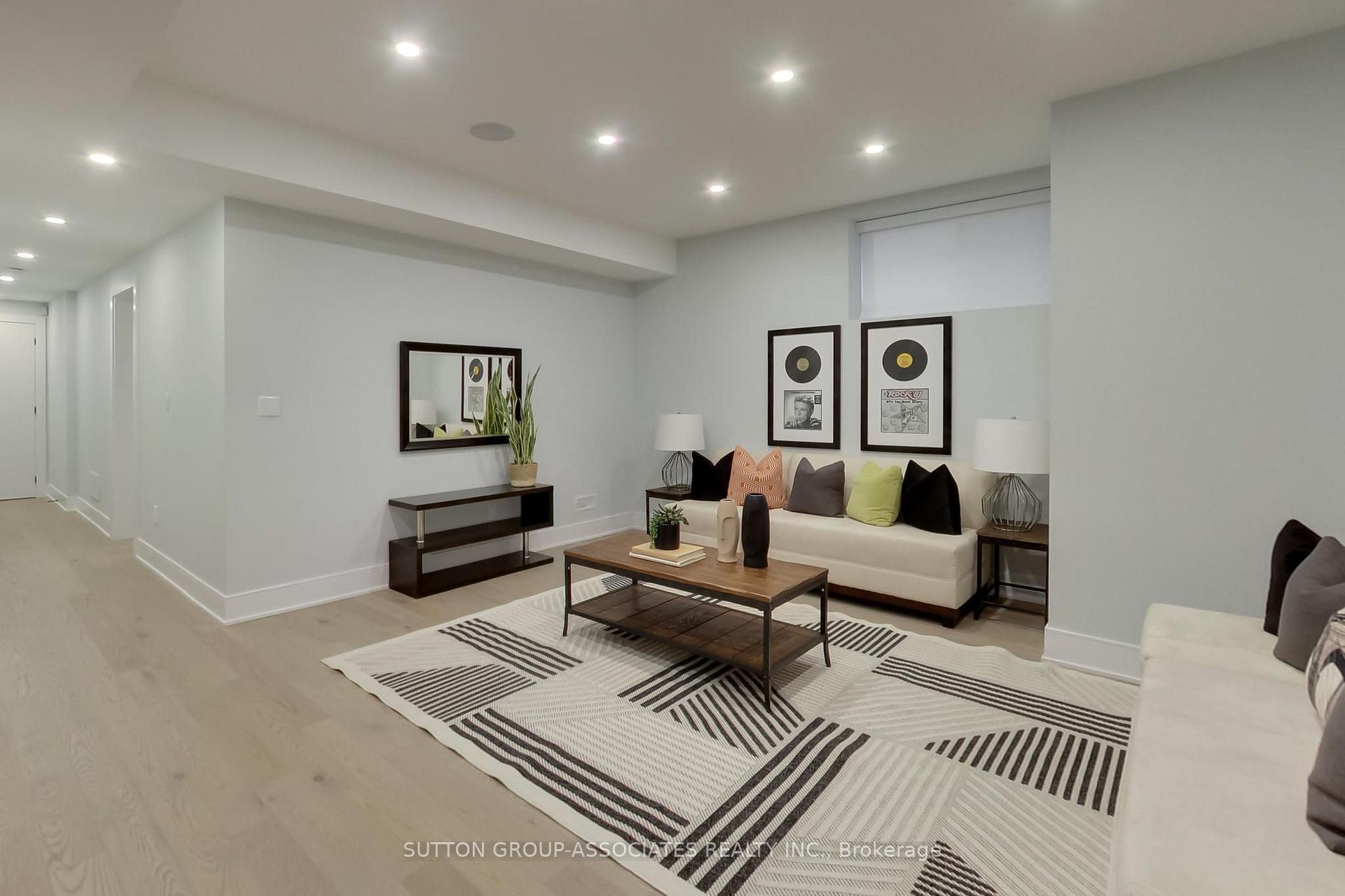 Photo 40 of 670 Winona Drive, Toronto, Humewood-Cedarvale — HOMEH