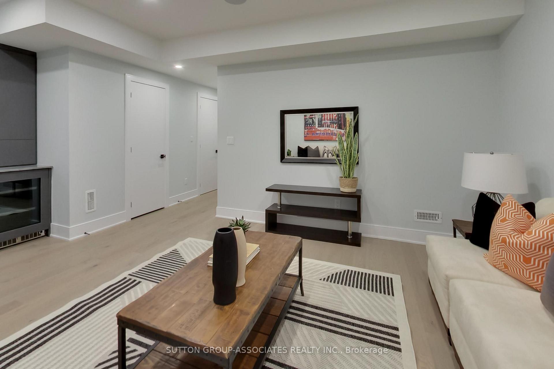Photo 41 of 670 Winona Drive, Toronto, Humewood-Cedarvale — HOMEH