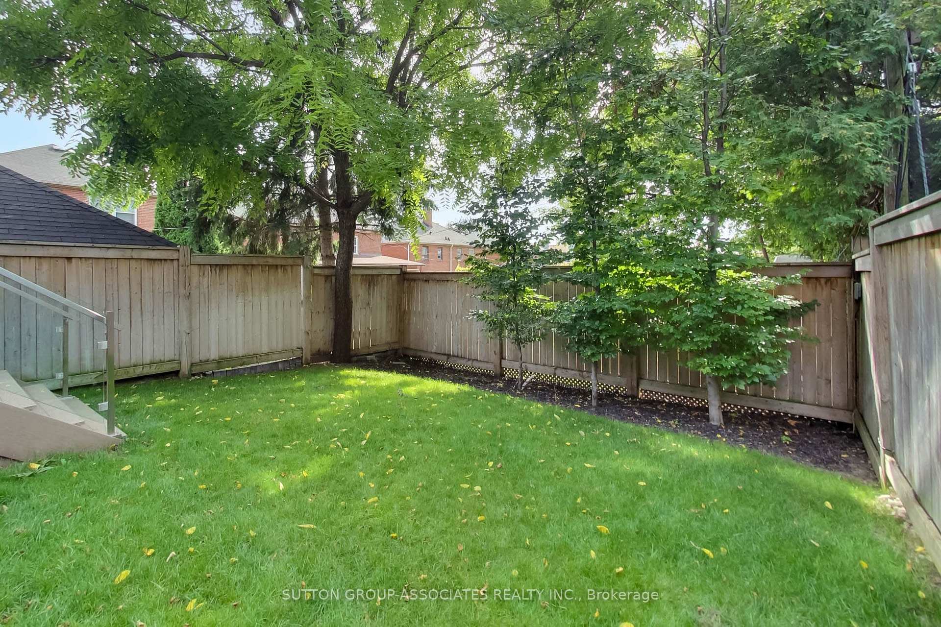 Photo 48 of 670 Winona Drive, Toronto, Humewood-Cedarvale — HOMEH