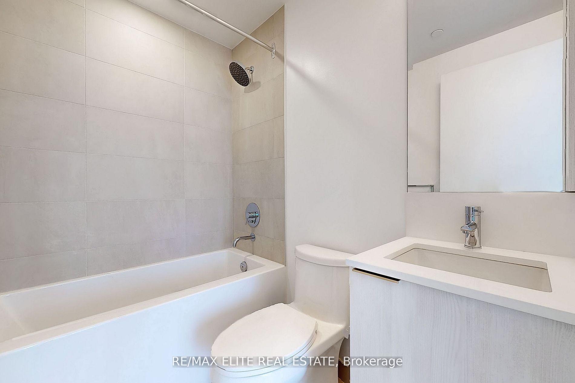Photo 9 of Unit 4806, 7890 Jane Street, Vaughan, Vaughan Corporate Centre — HOMEH