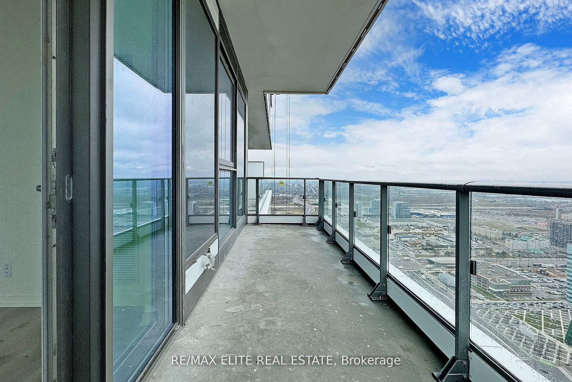 Photo 15 of Unit 4806, 7890 Jane Street, Vaughan, Vaughan Corporate Centre — HOMEH