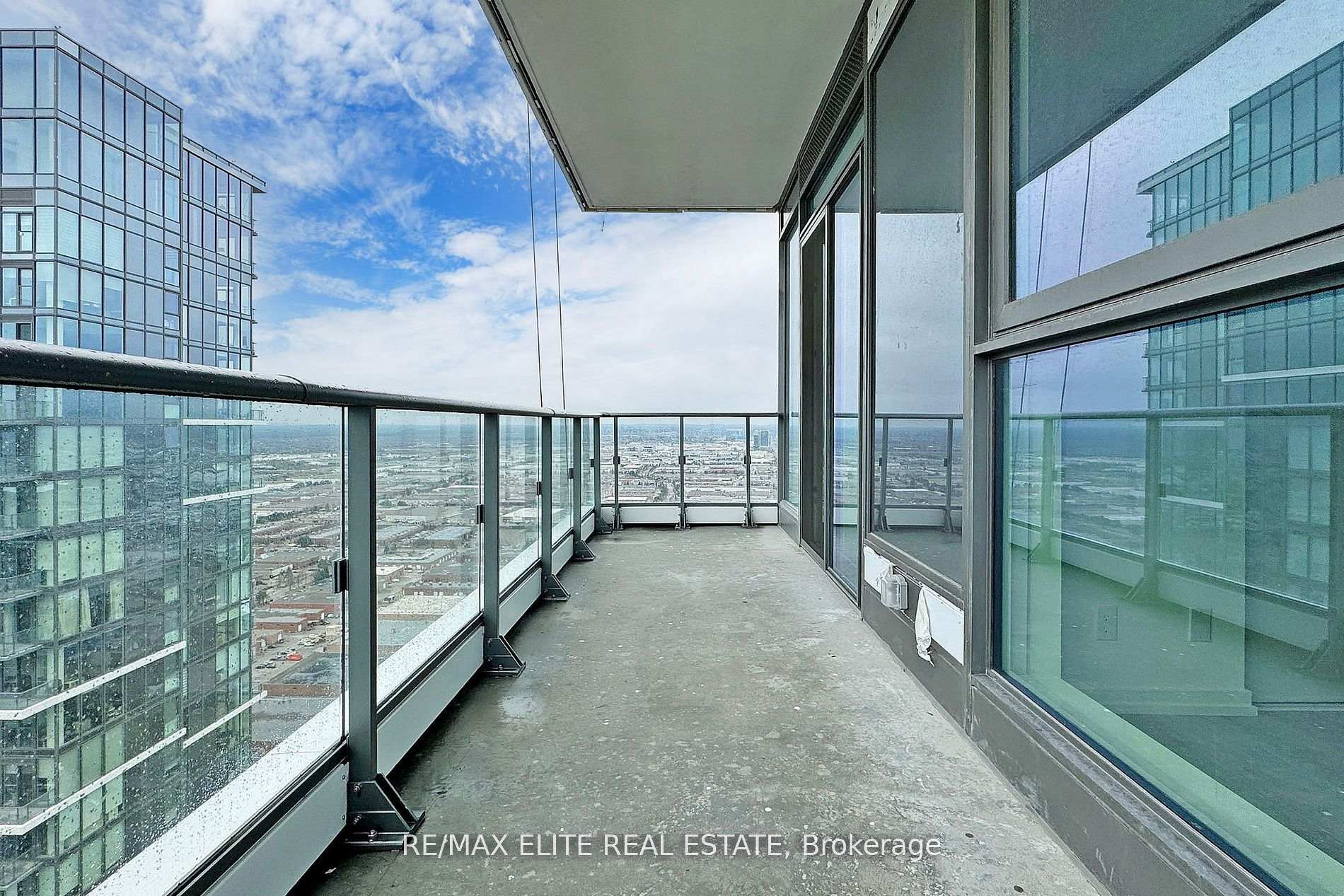 Photo 17 of Unit 4806, 7890 Jane Street, Vaughan, Vaughan Corporate Centre — HOMEH