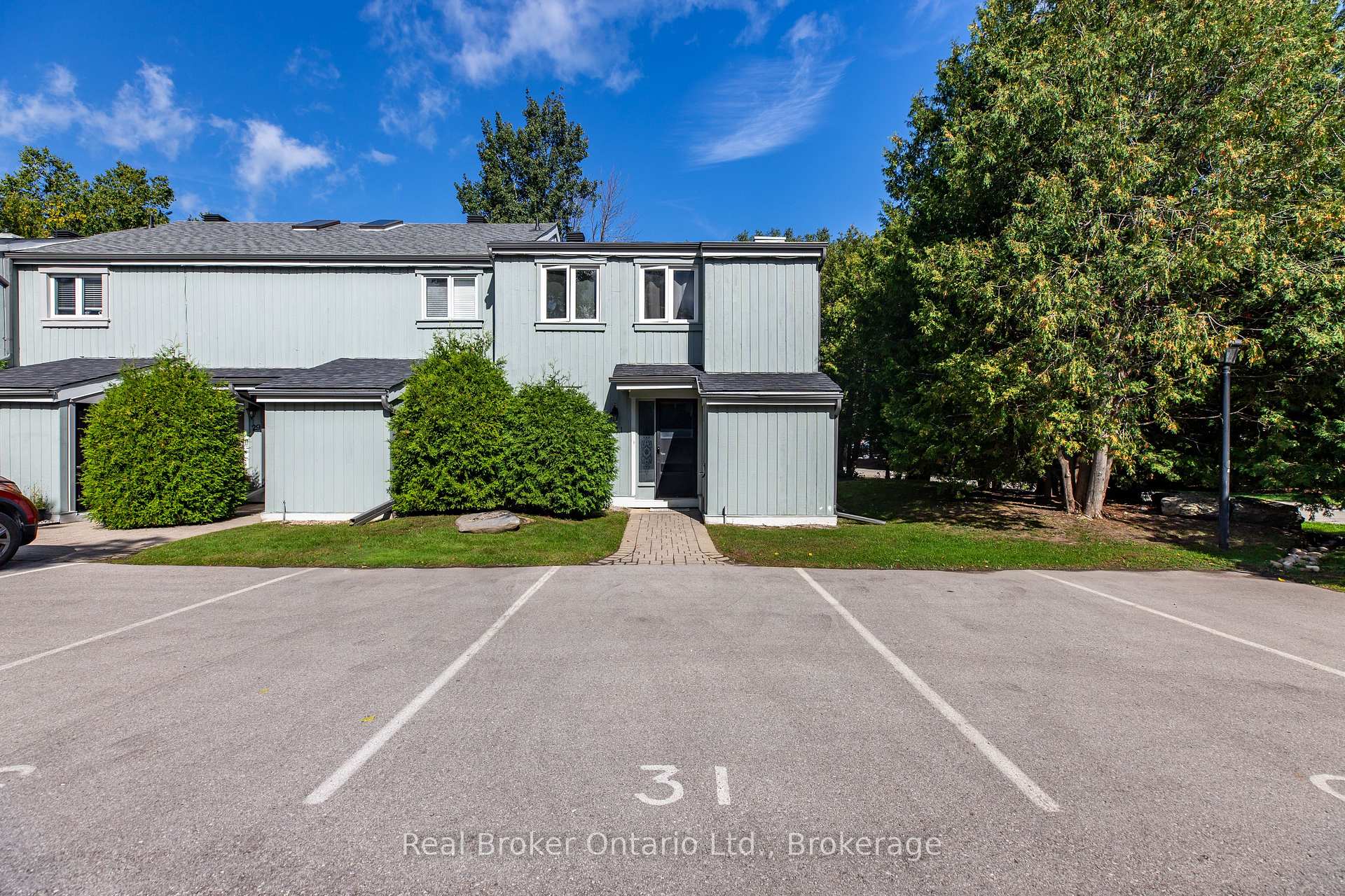 Photo of Unit 31, 127 Fairway Crescent