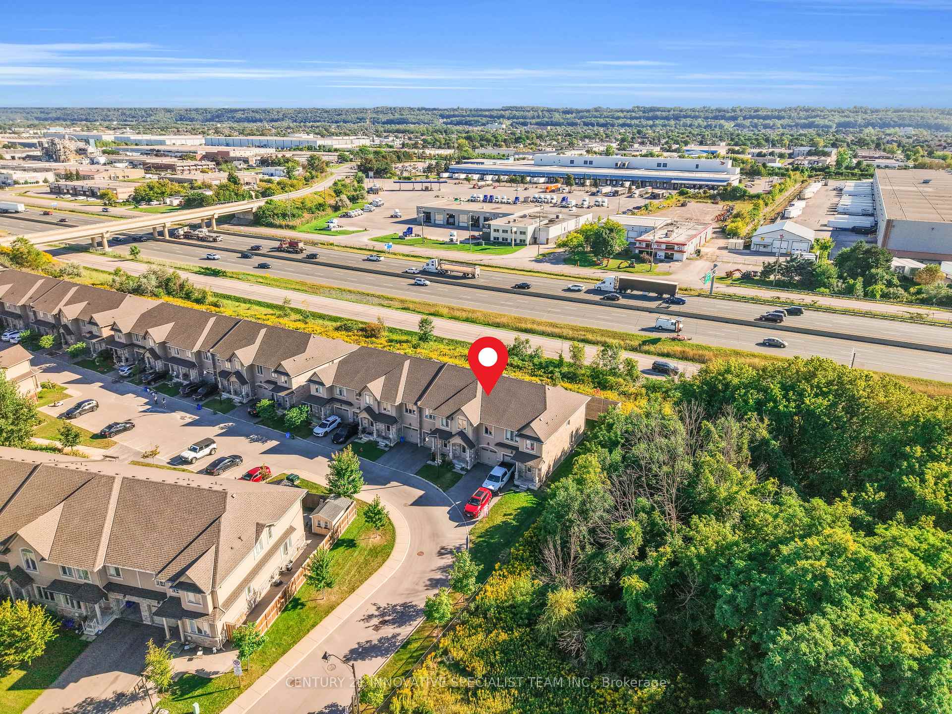 Photo 3 of Unit 2, 98 Shoreview Place, Hamilton, Lakeshore — HOMEH