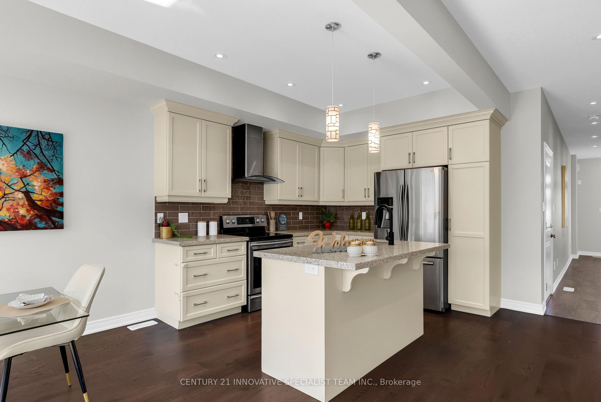 Photo 19 of Unit 2, 98 Shoreview Place, Hamilton, Lakeshore — HOMEH