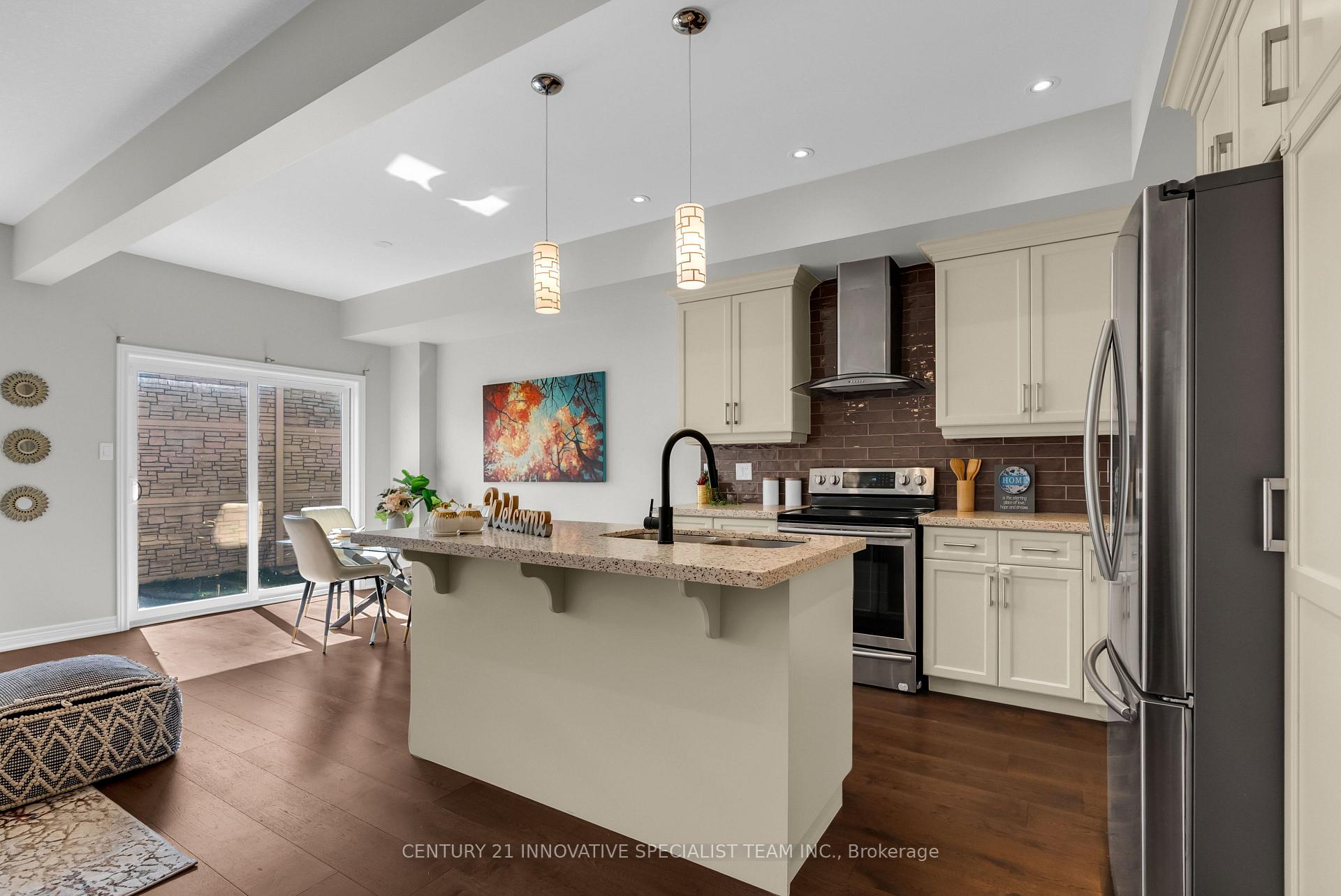 Photo 21 of Unit 2, 98 Shoreview Place, Hamilton, Lakeshore — HOMEH