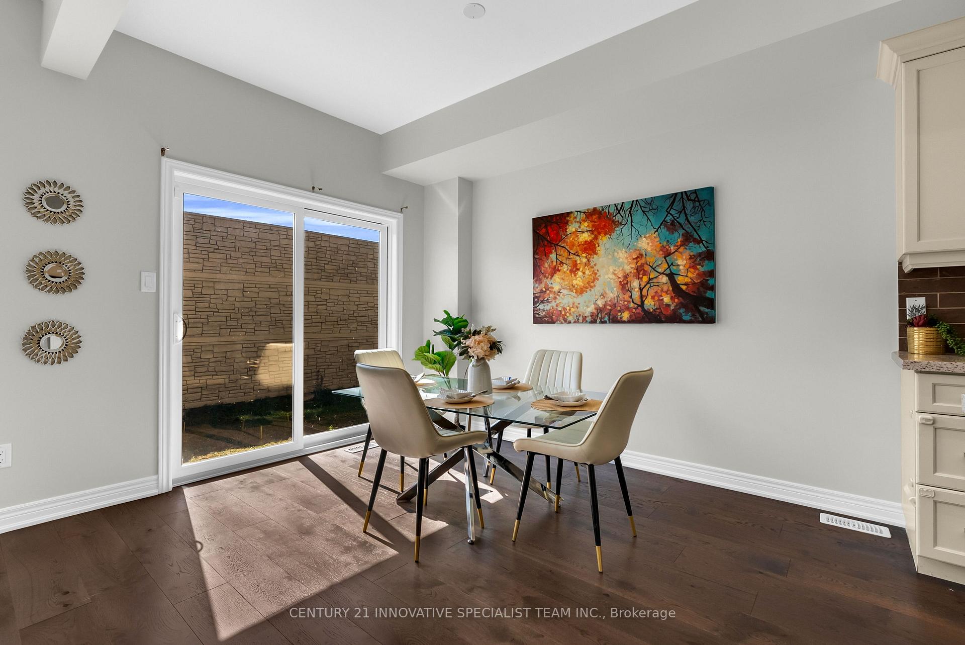 Photo 26 of Unit 2, 98 Shoreview Place, Hamilton, Lakeshore — HOMEH