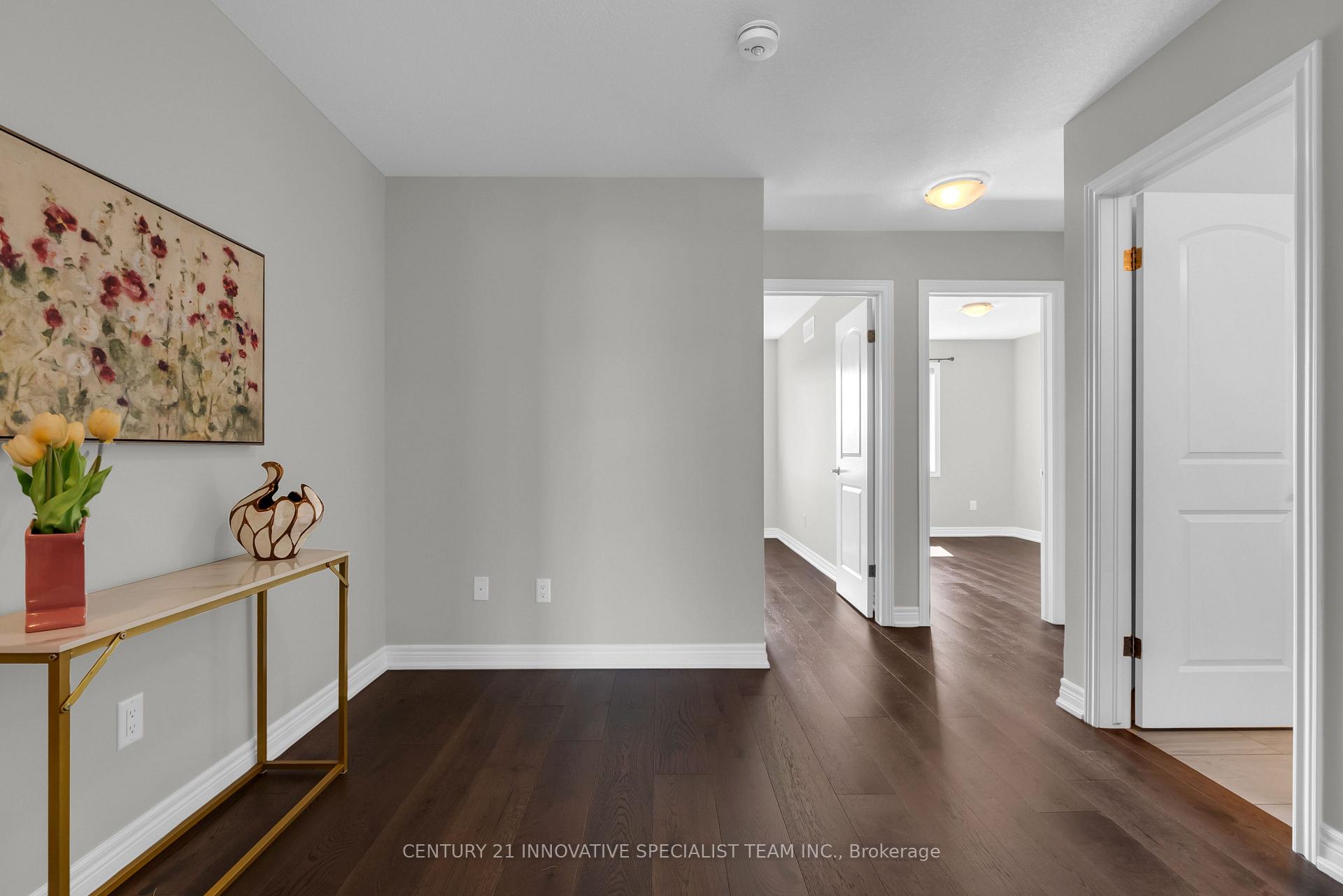 Photo 29 of Unit 2, 98 Shoreview Place, Hamilton, Lakeshore — HOMEH