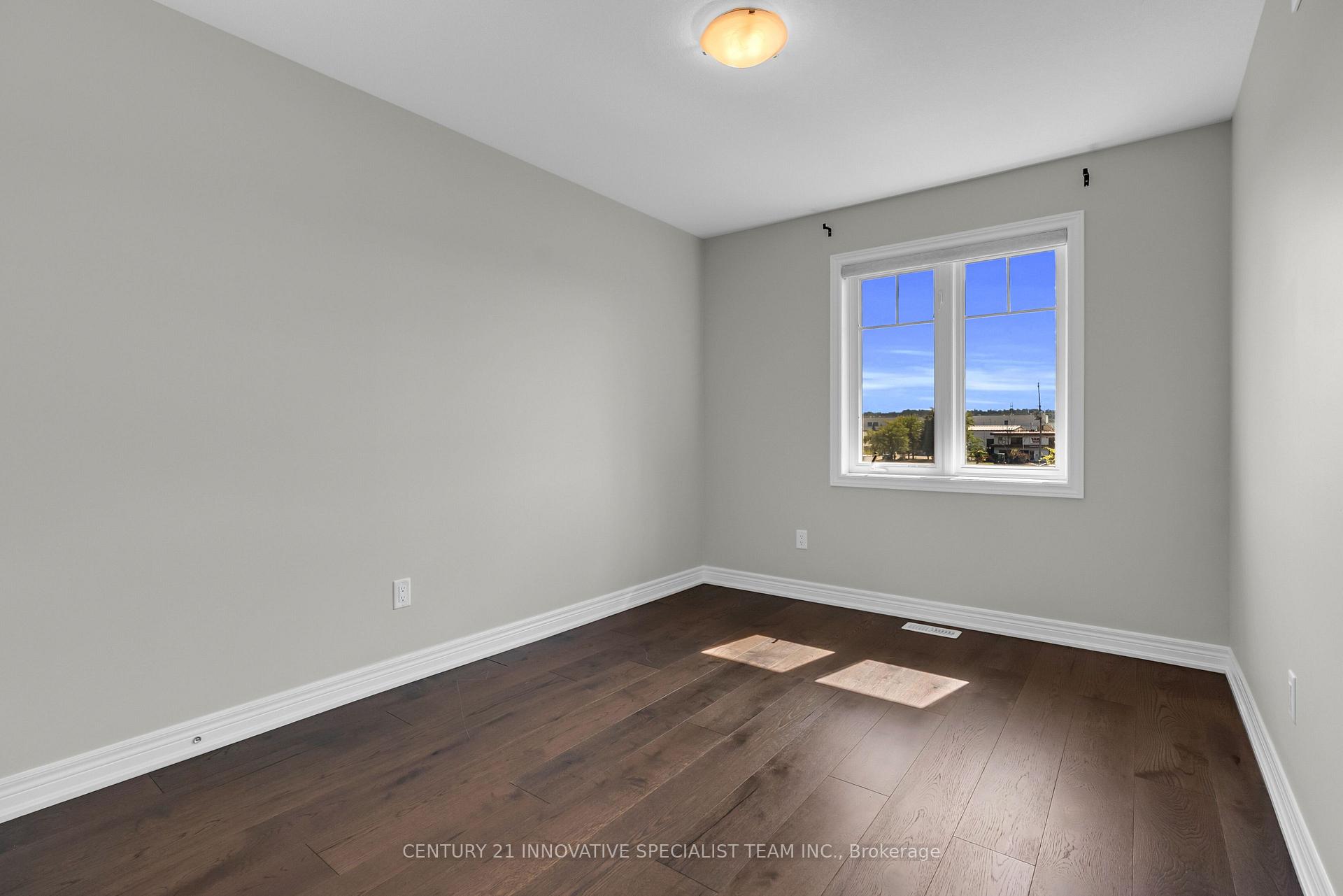 Photo 39 of Unit 2, 98 Shoreview Place, Hamilton, Lakeshore — HOMEH