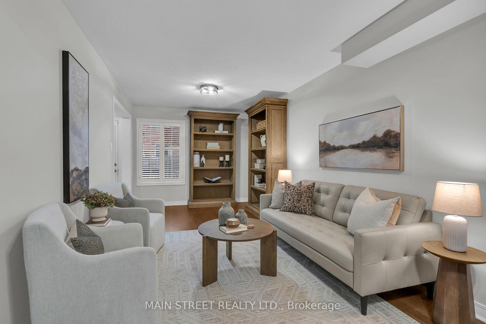 Photo 6 of 821 Joe Persechini Drive, Newmarket, Summerhill Estates — HOMEH