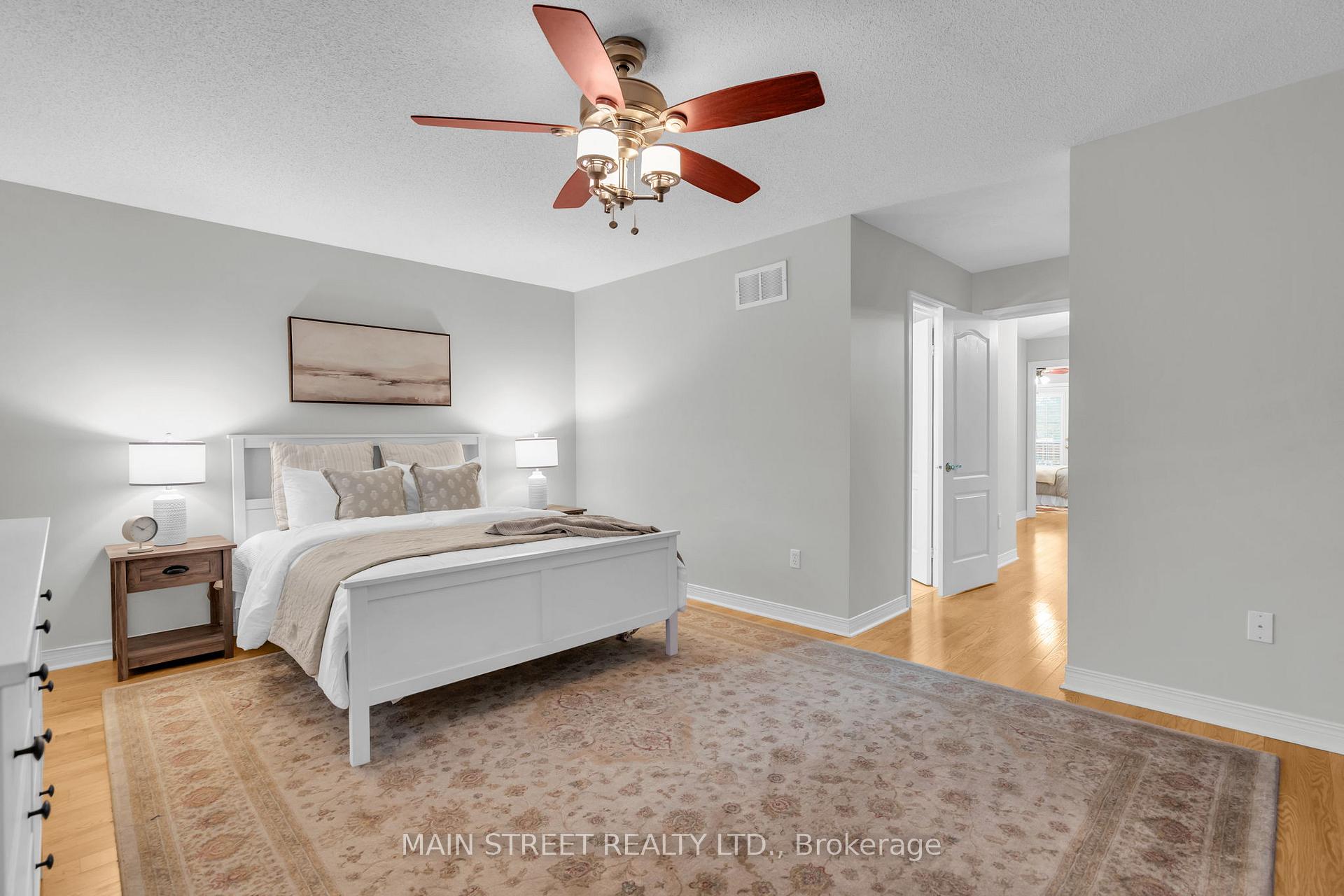 Photo 16 of 821 Joe Persechini Drive, Newmarket, Summerhill Estates — HOMEH