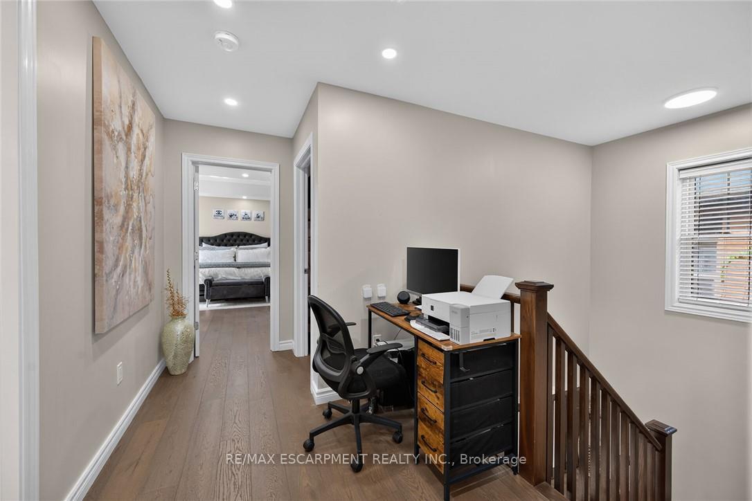Photo 19 of 109 Ray Street, Hamilton, Strathcona — HOMEH