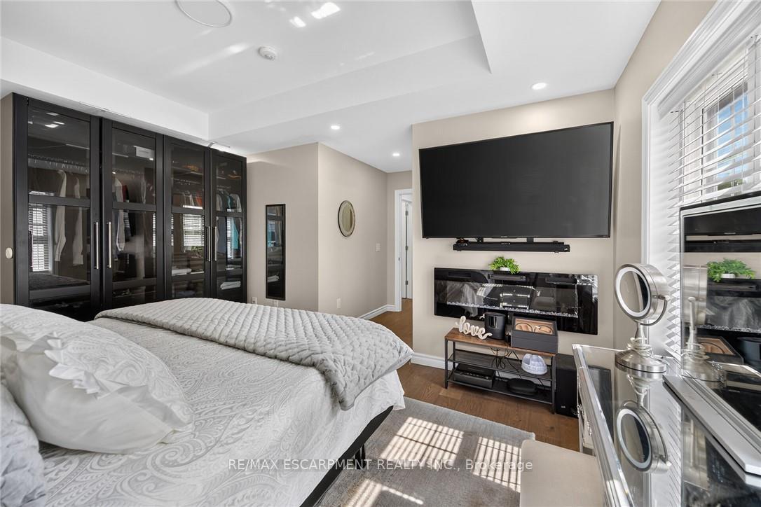 Photo 21 of 109 Ray Street, Hamilton, Strathcona — HOMEH