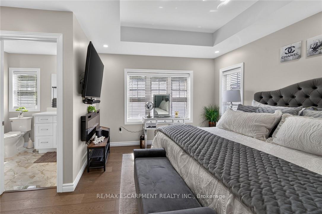 Photo 23 of 109 Ray Street, Hamilton, Strathcona — HOMEH