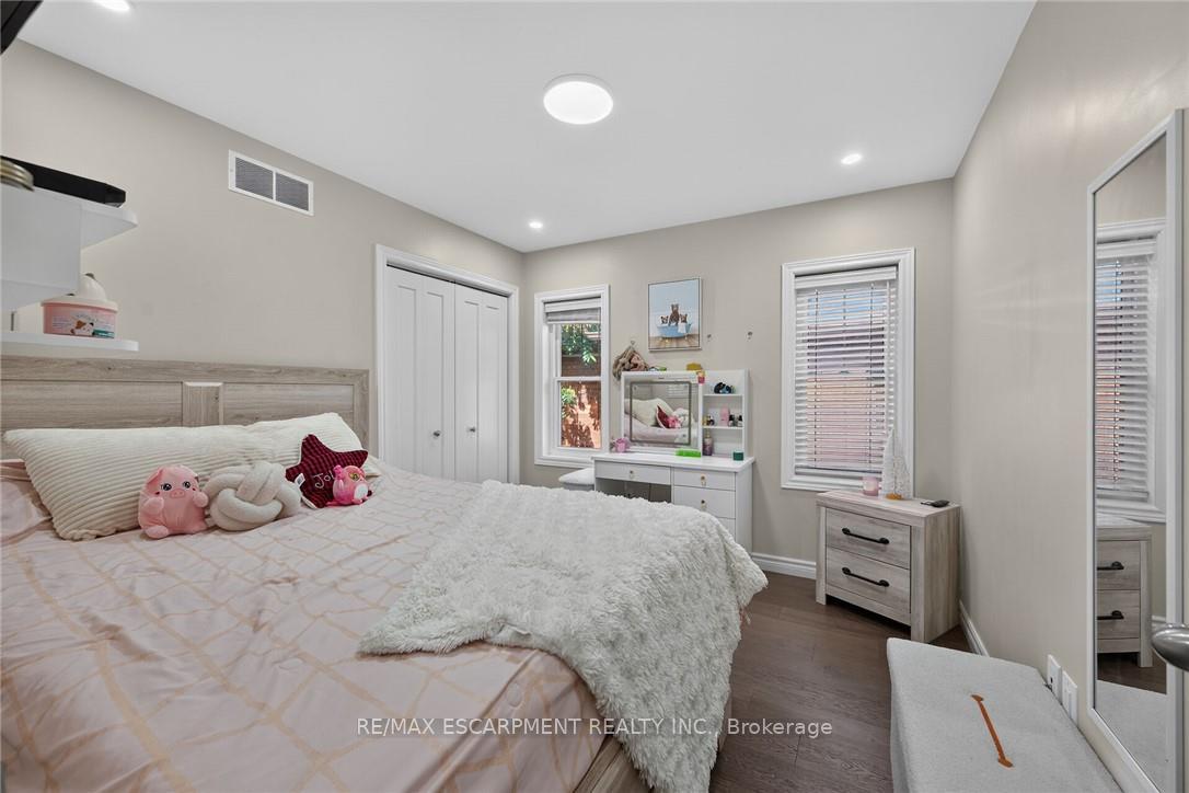 Photo 26 of 109 Ray Street, Hamilton, Strathcona — HOMEH