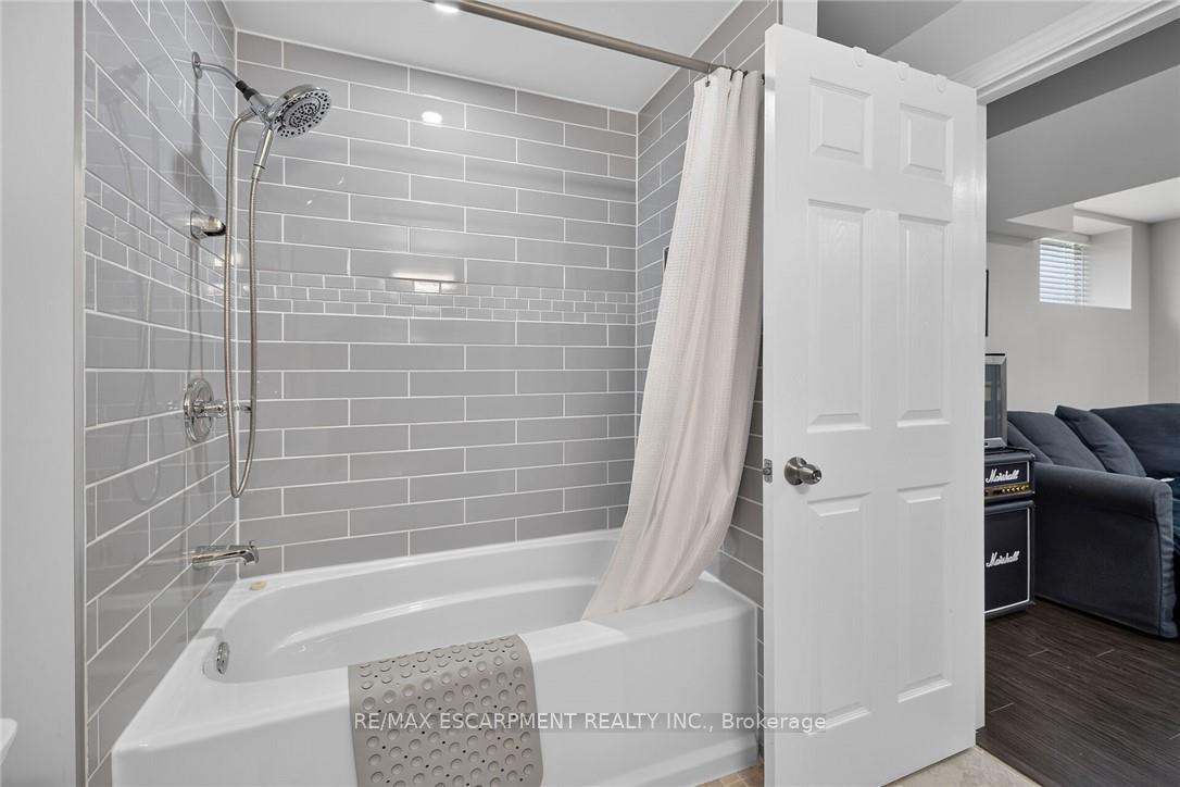 Photo 36 of 109 Ray Street, Hamilton, Strathcona — HOMEH
