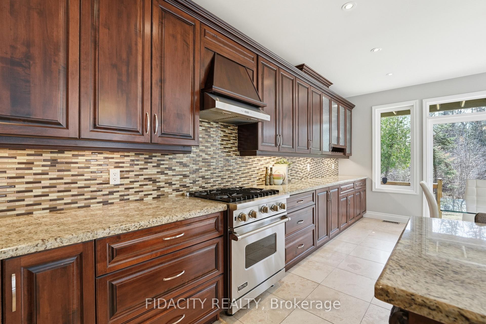 Photo 14 of 152 Wilbert Cox Drive, Ottawa, Huntley Ward (South East) — HOMEH