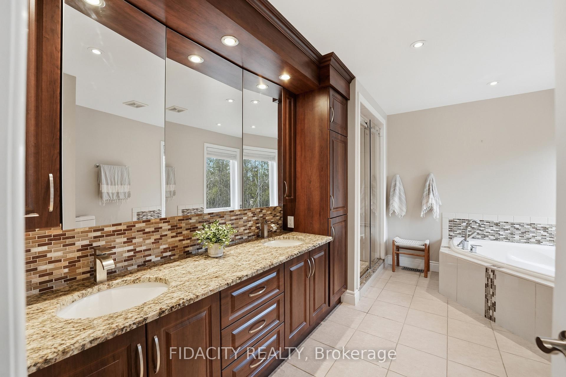 Photo 28 of 152 Wilbert Cox Drive, Ottawa, Huntley Ward (South East) — HOMEH