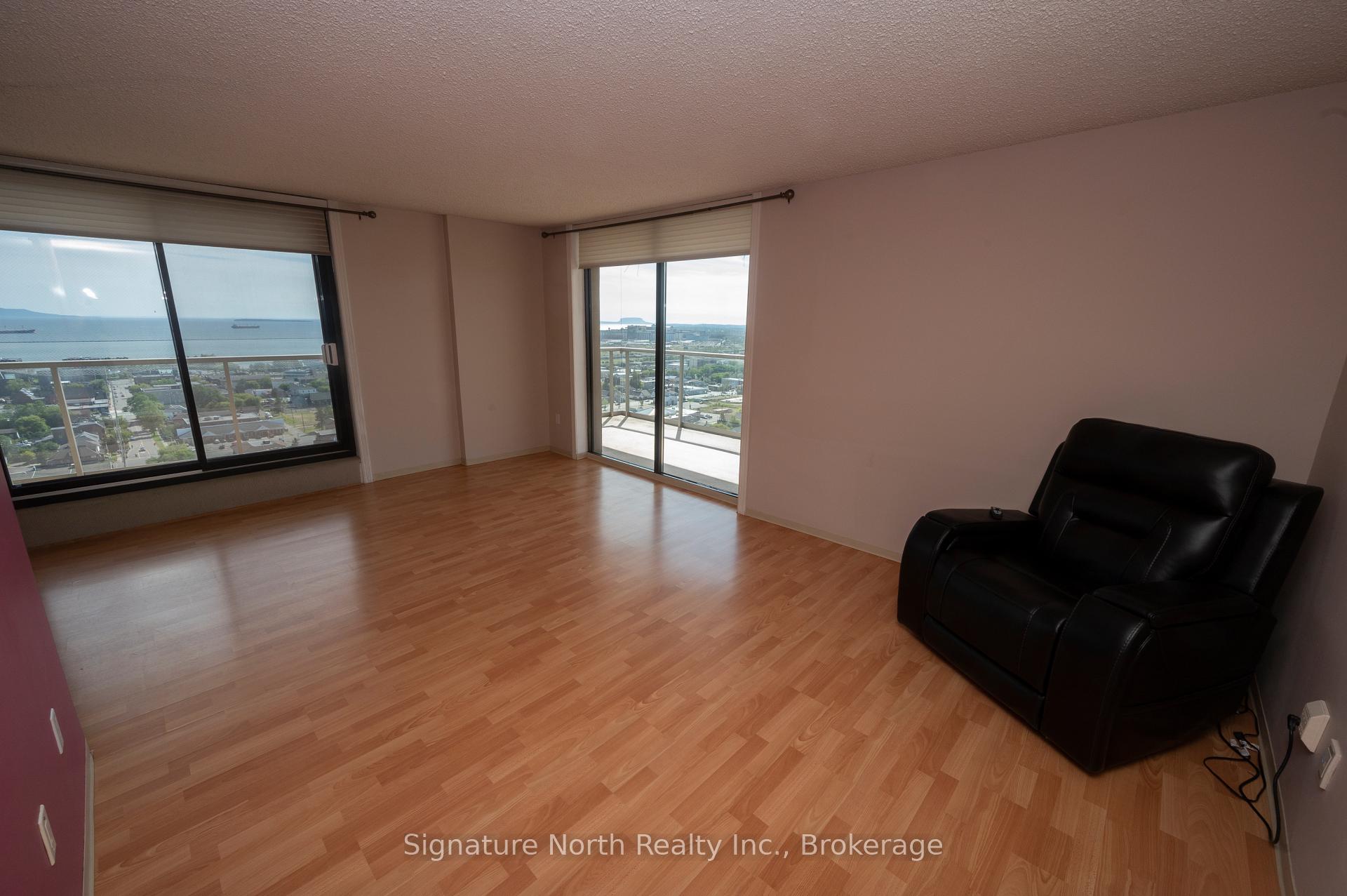 Photo 4 of Unit 1304, 405 Waverley Street, Thunder Bay, Academy Heights — HOMEH
