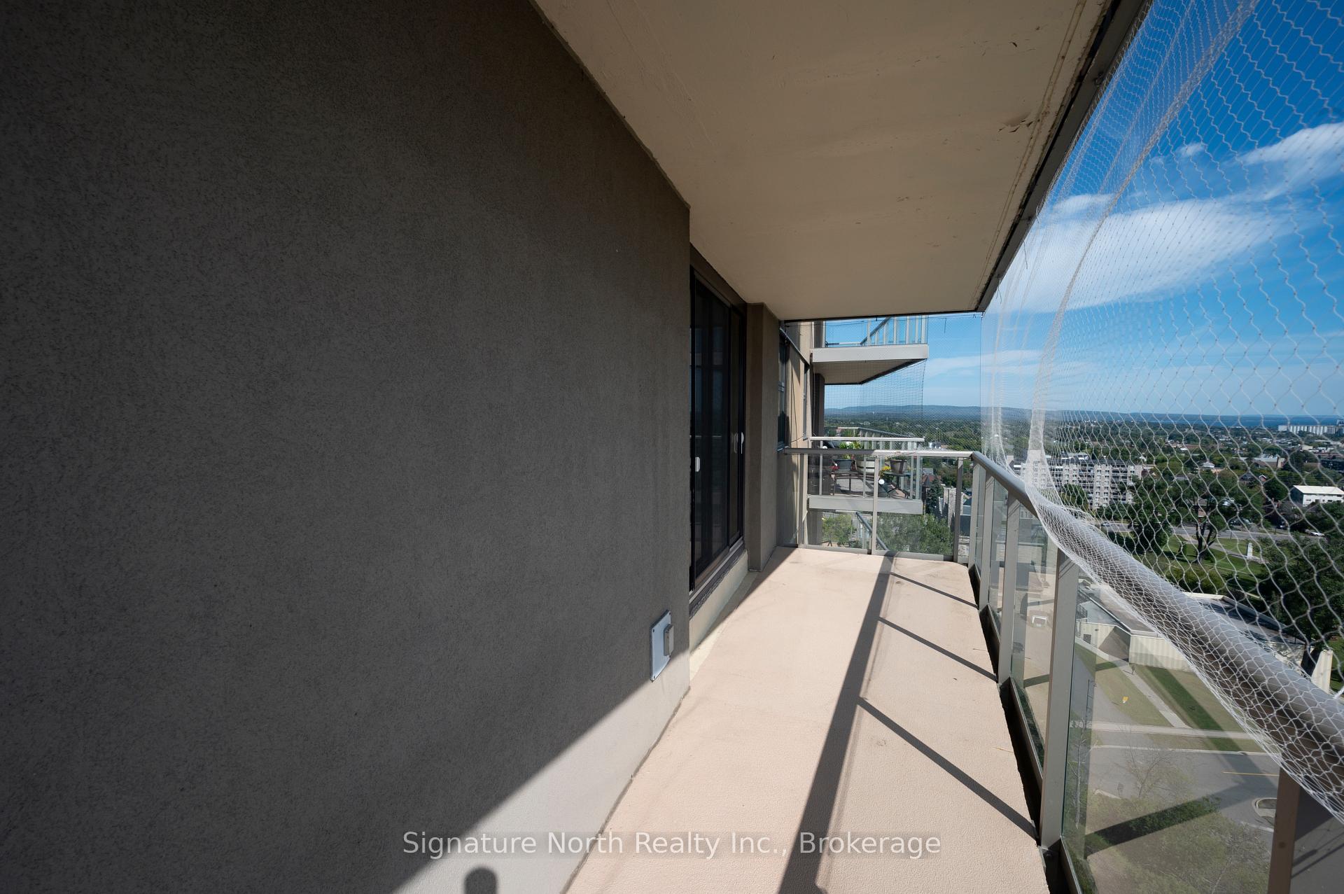 Photo 11 of Unit 1304, 405 Waverley Street, Thunder Bay, Academy Heights — HOMEH