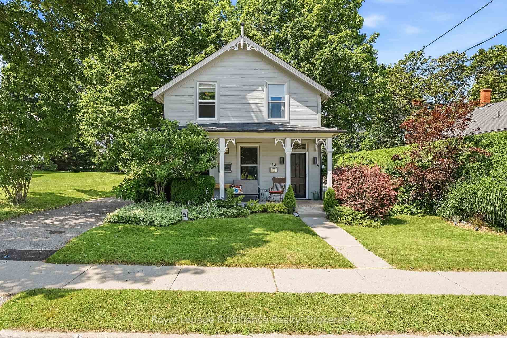 Front of 52 Bramley Street S