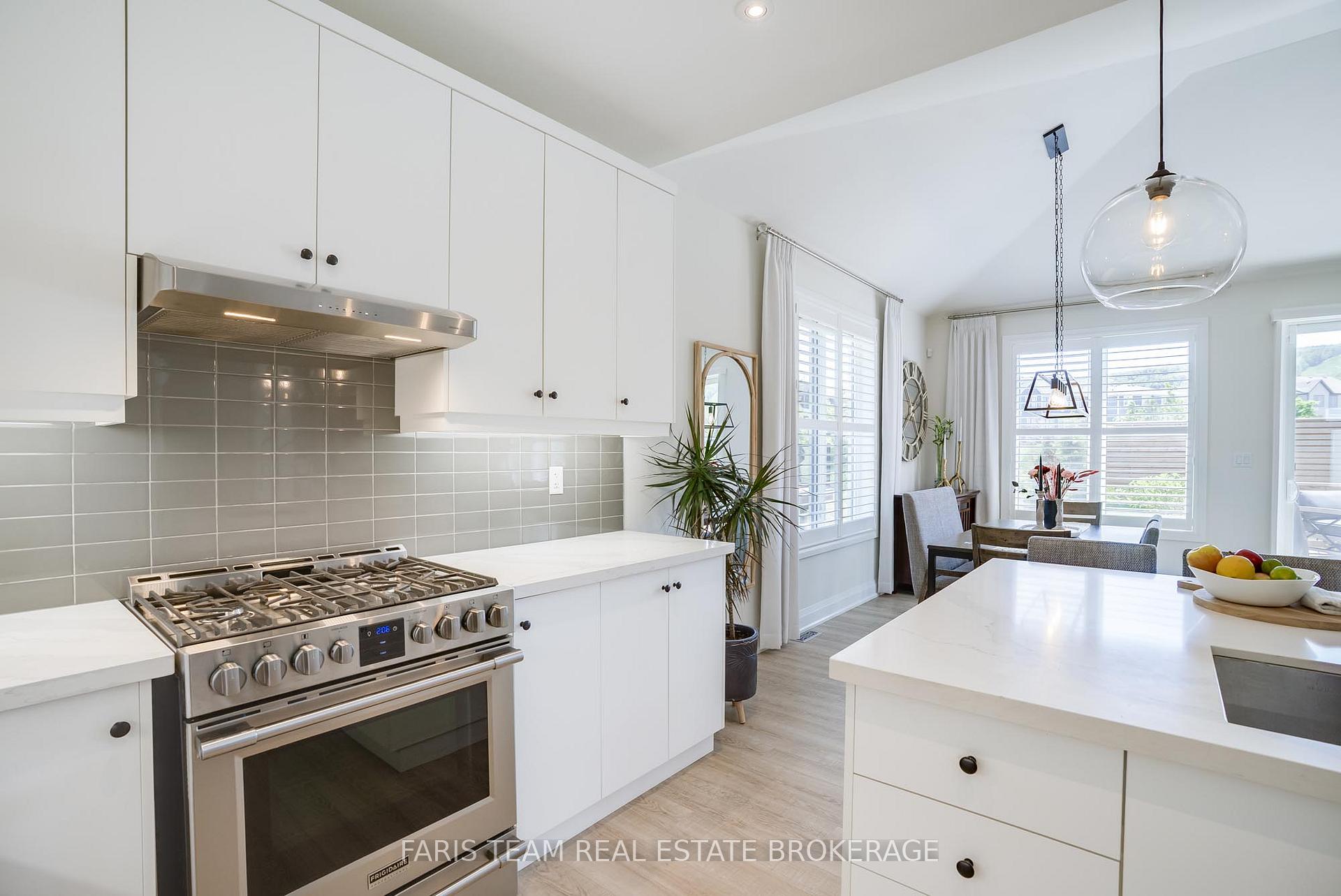 Photo 11 of 107 Stillwater Crescent, Blue Mountains — HOMEH