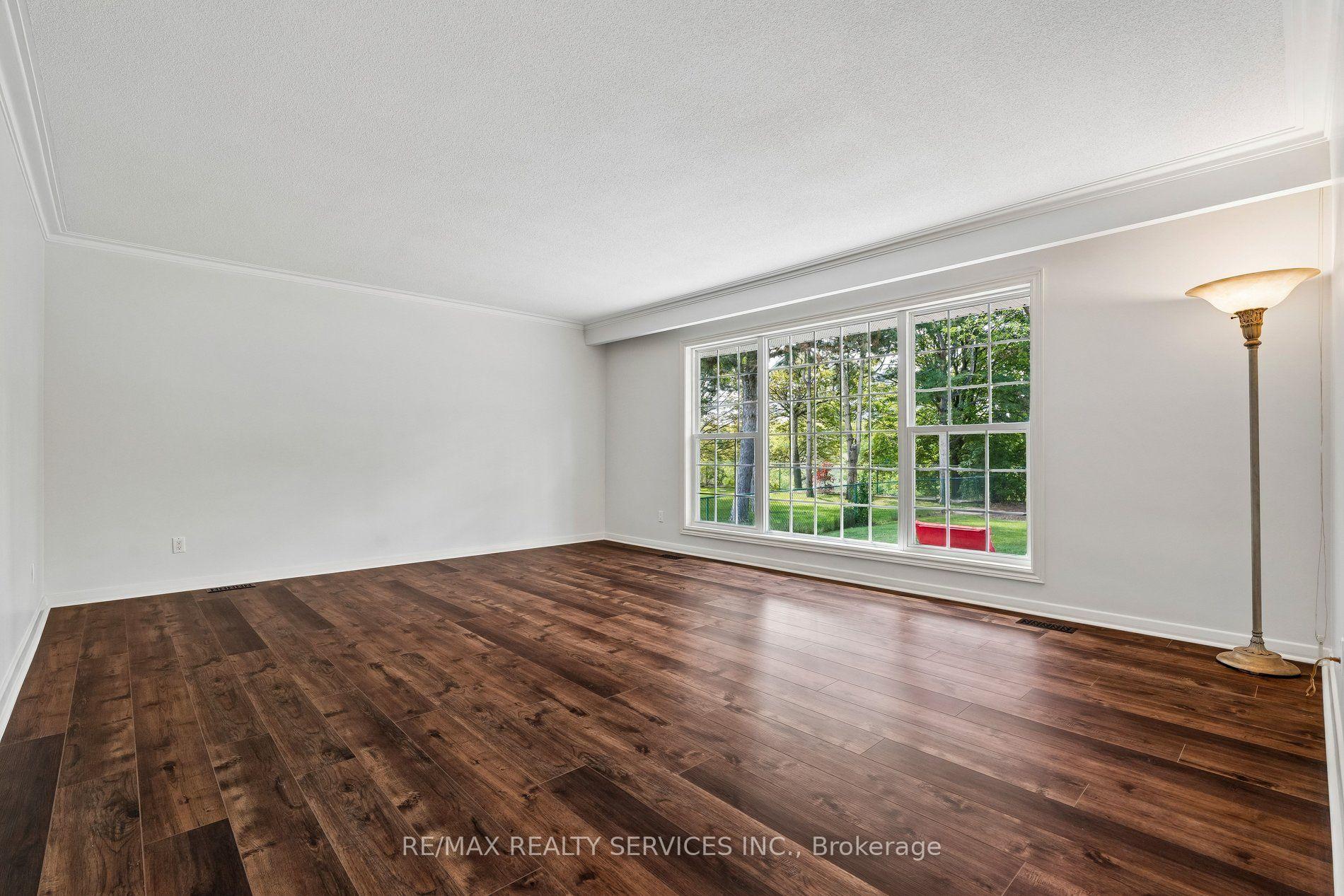 Photo 24 of 16 Malvern Court, Brampton, Brampton East — HOMEH