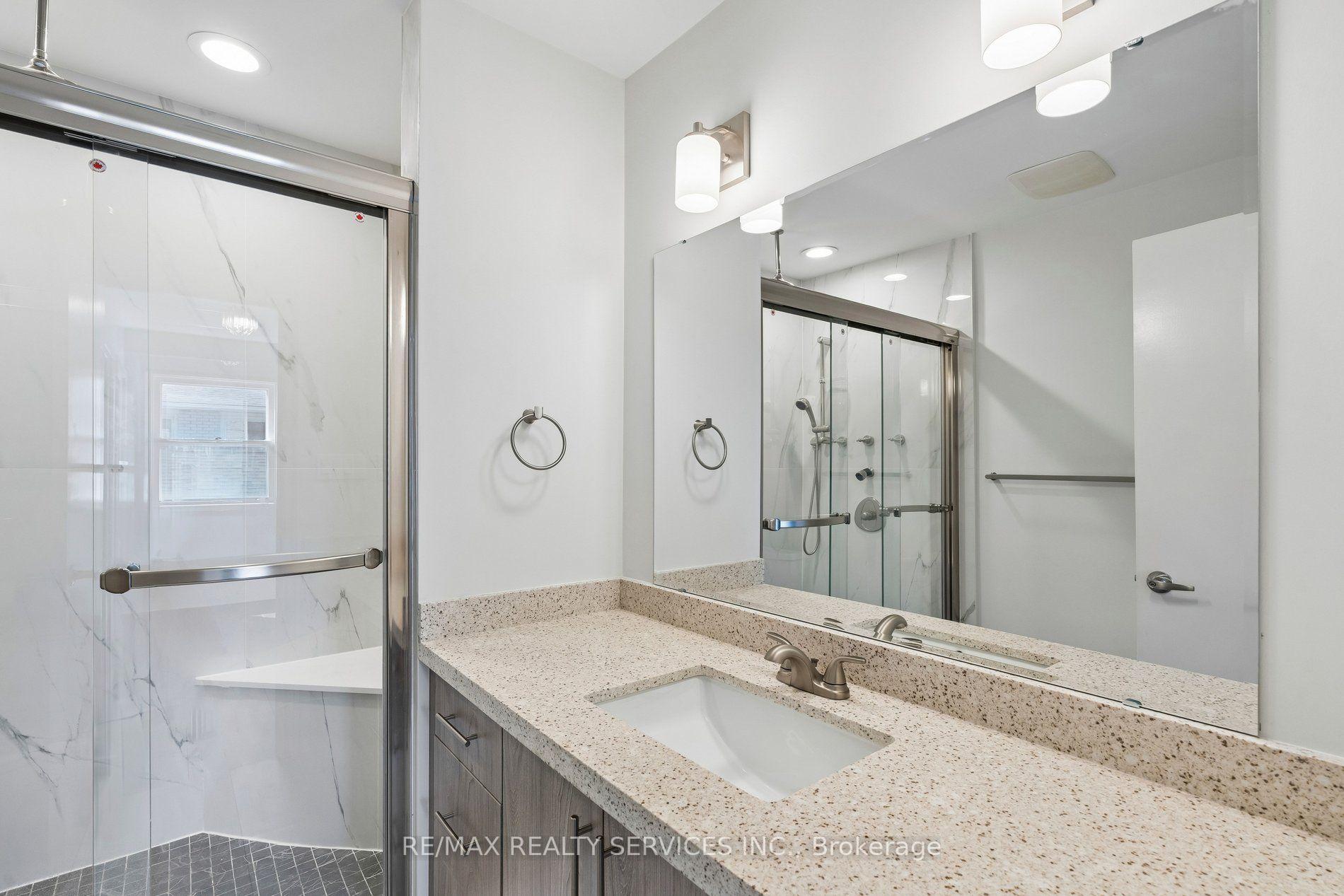 Photo 39 of 16 Malvern Court, Brampton, Brampton East — HOMEH