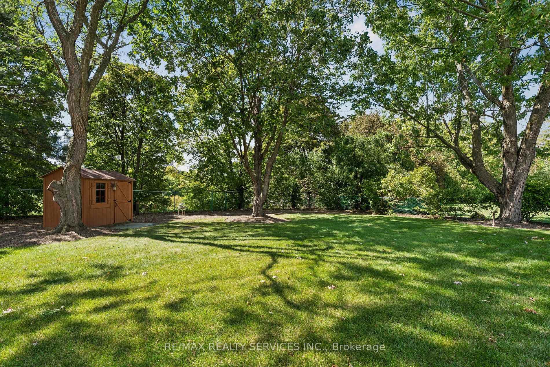 Photo 44 of 16 Malvern Court, Brampton, Brampton East — HOMEH