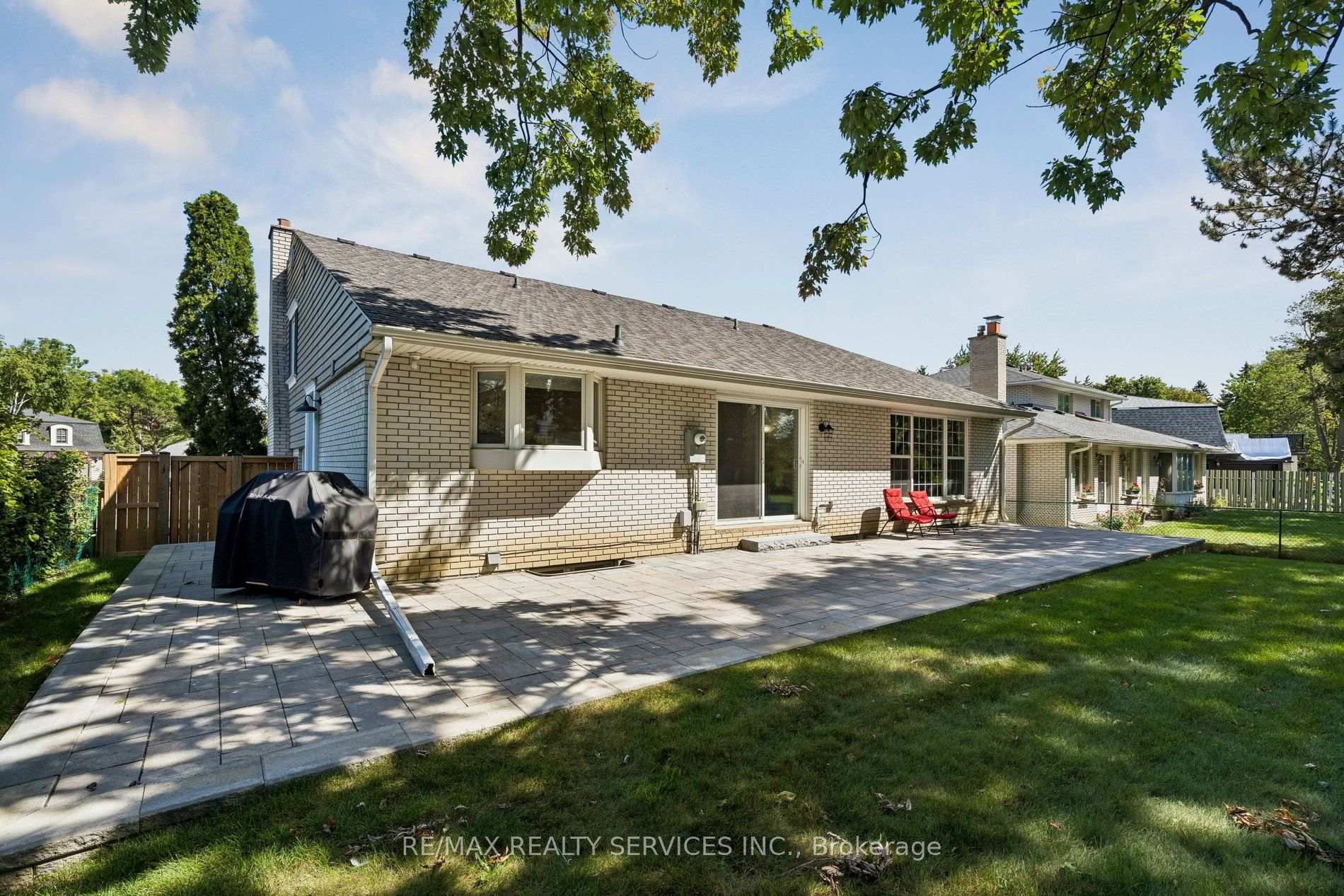 Photo 46 of 16 Malvern Court, Brampton, Brampton East — HOMEH